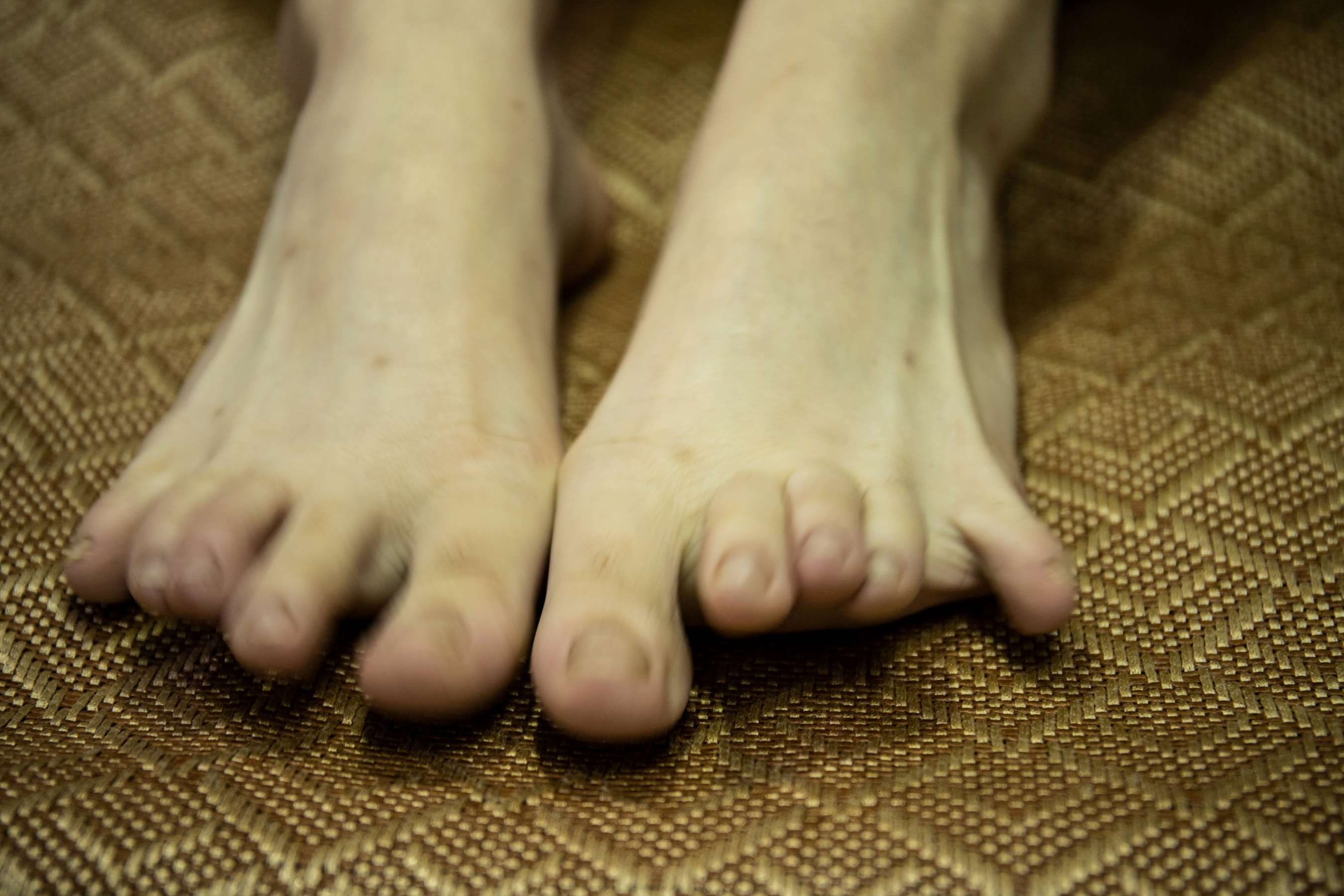 《嘉嘉充满味道的高跟裸足》作品图