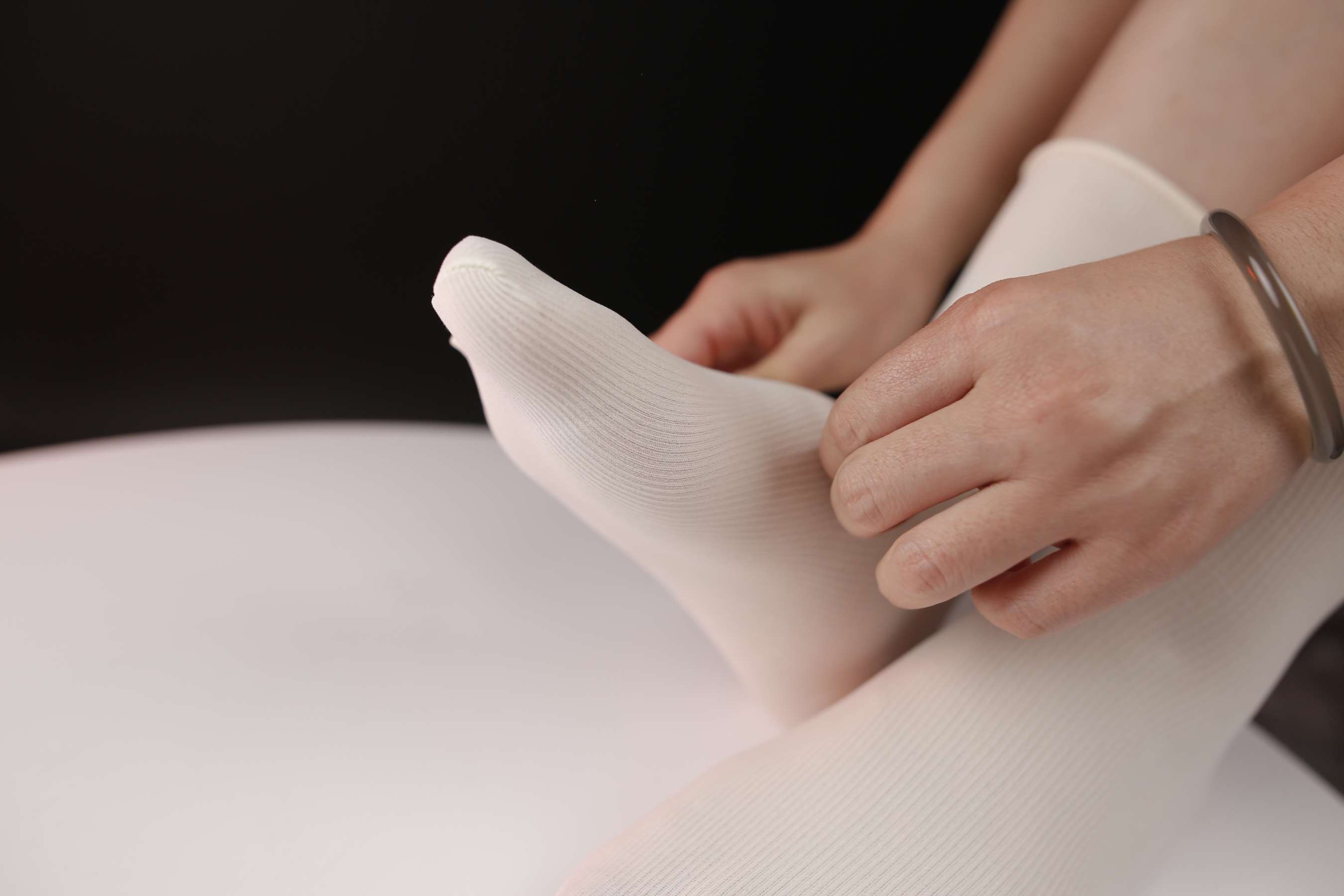 《小糖果短白袜制服鞋》作品图