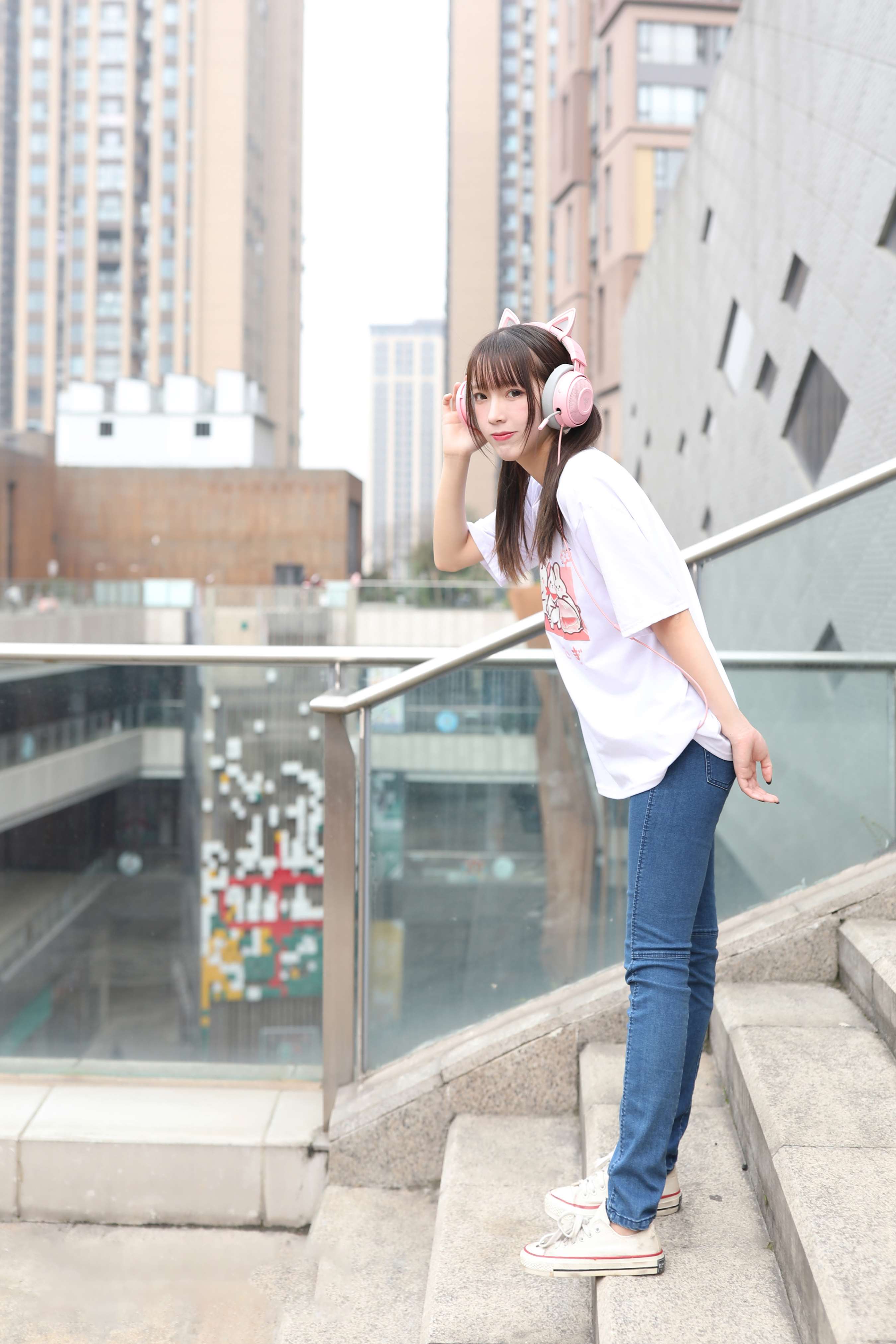 《樱子撕烂肉丝》作品图