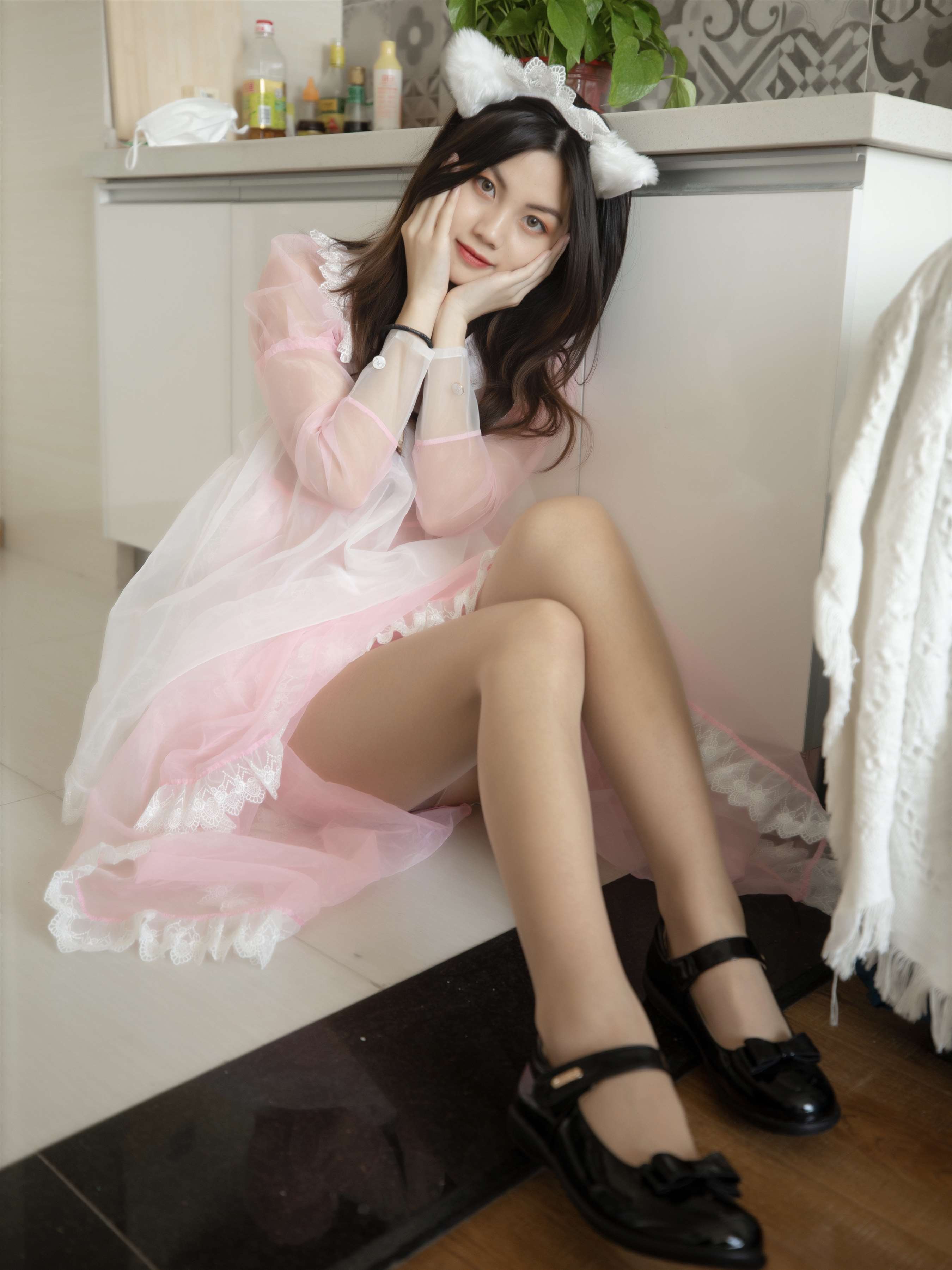 《网纱裙の丝足》作品图