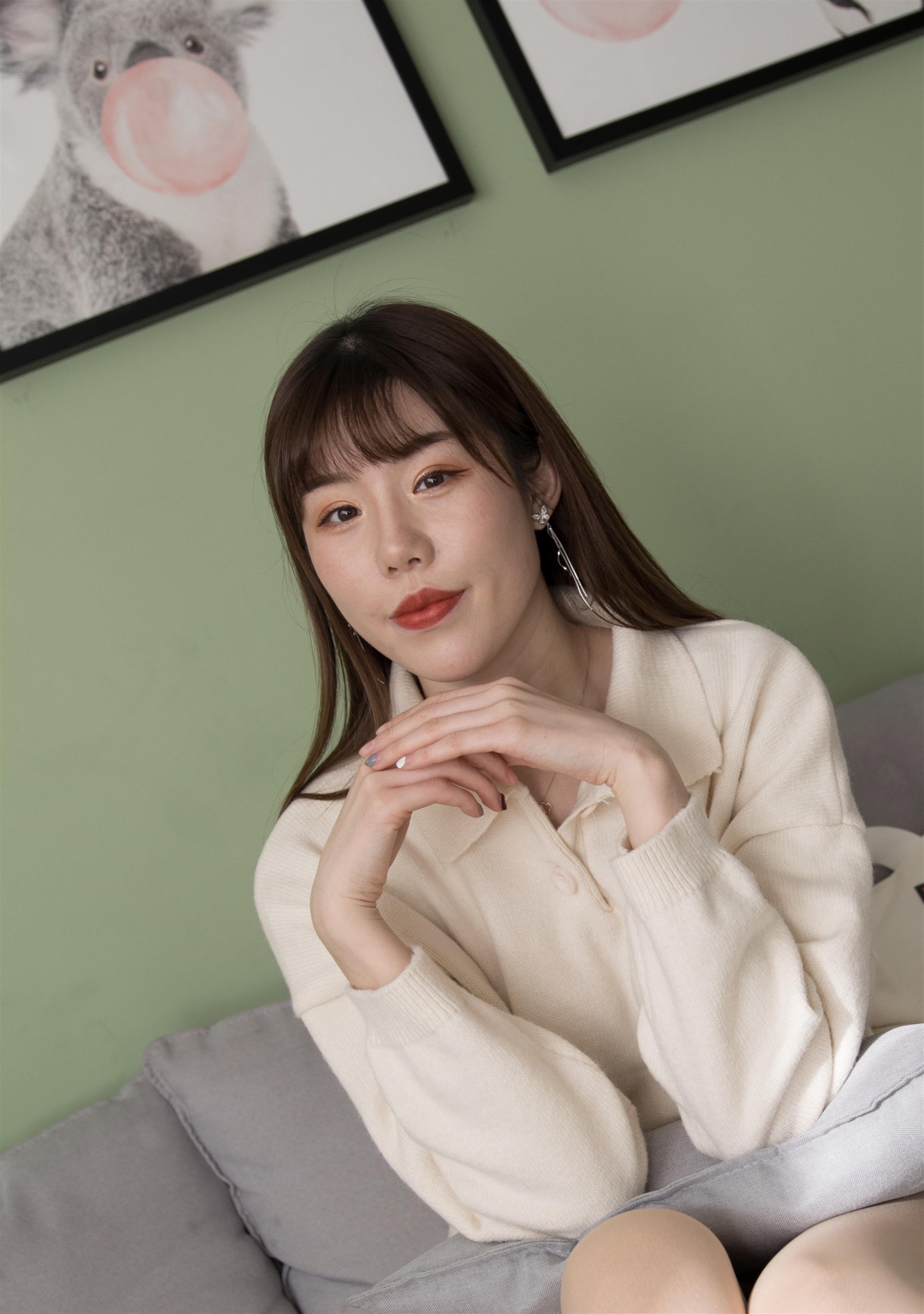 《短靴棉套丝脚丫》作品图