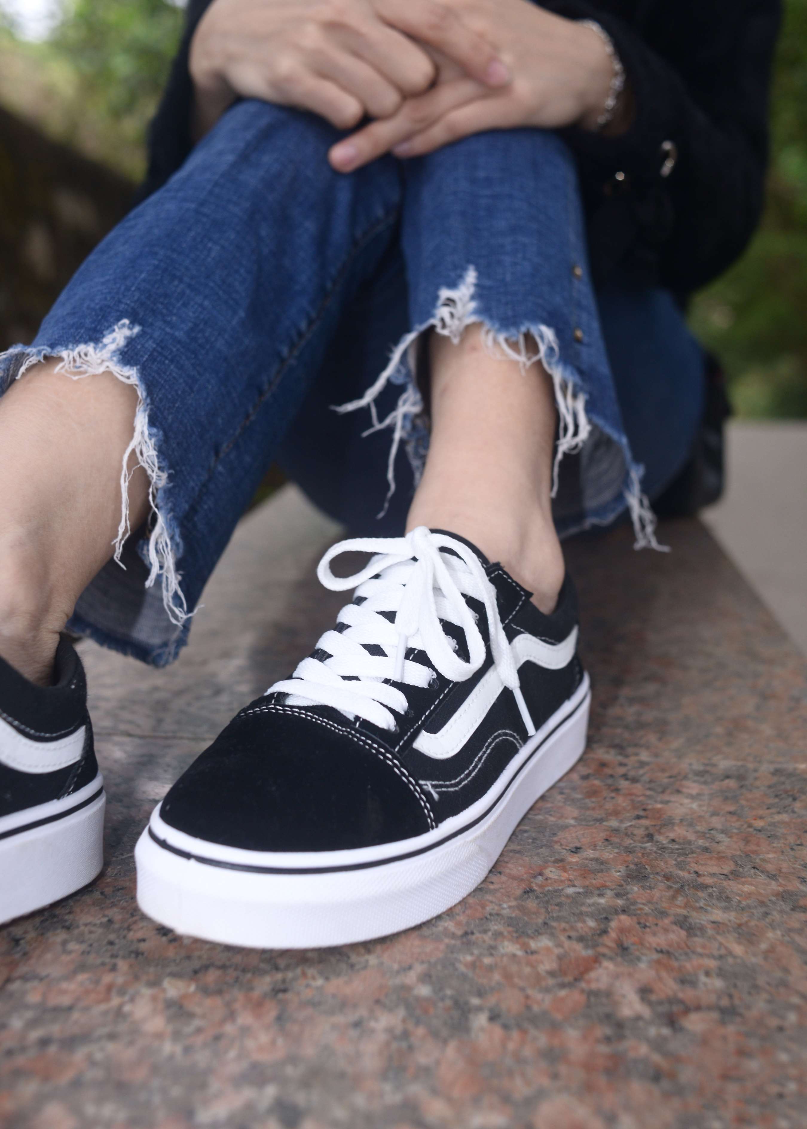 《杏子小姐姐-夜雨初停的早晨》作品图