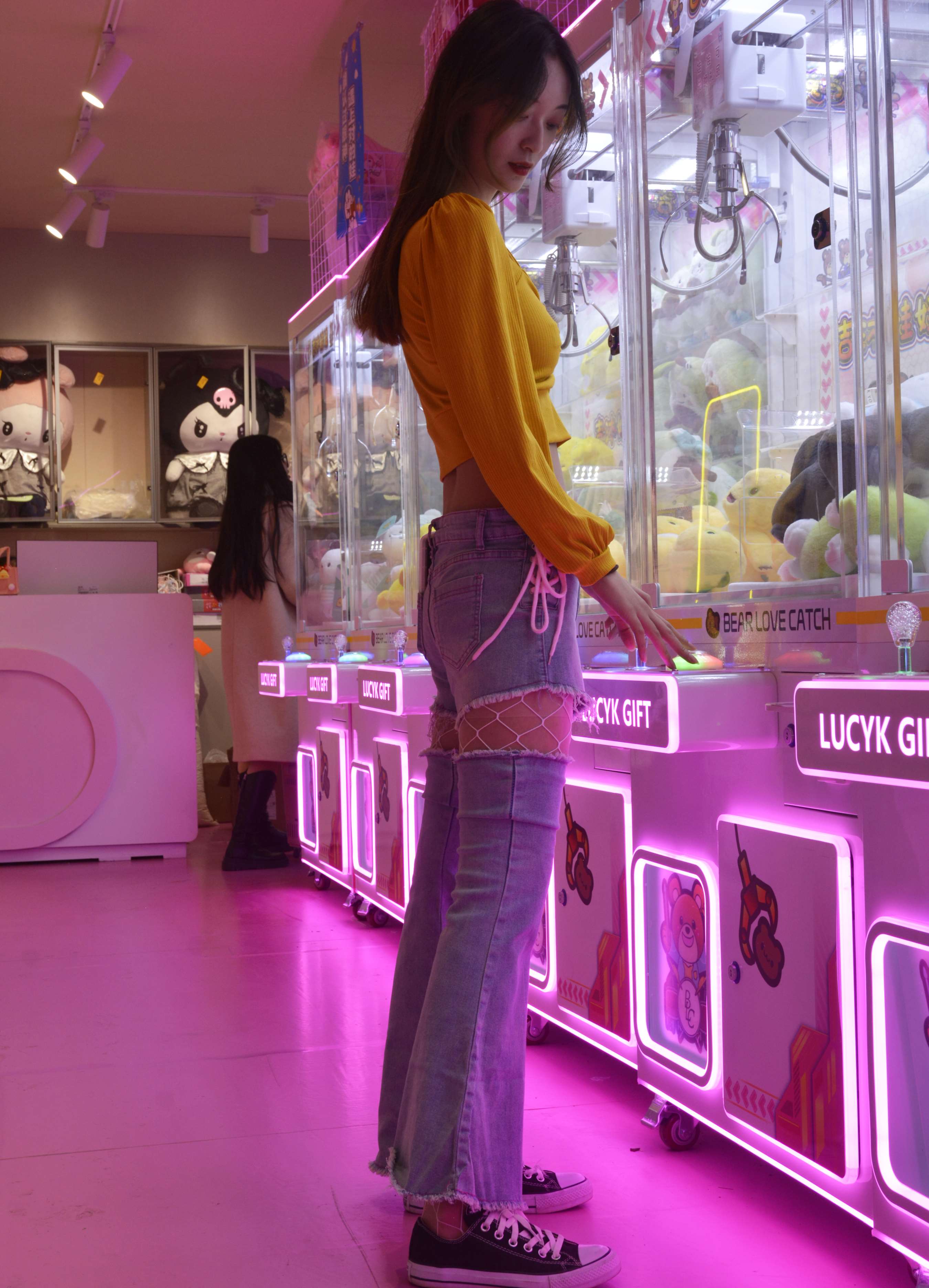 《依依 邻家女孩》作品图