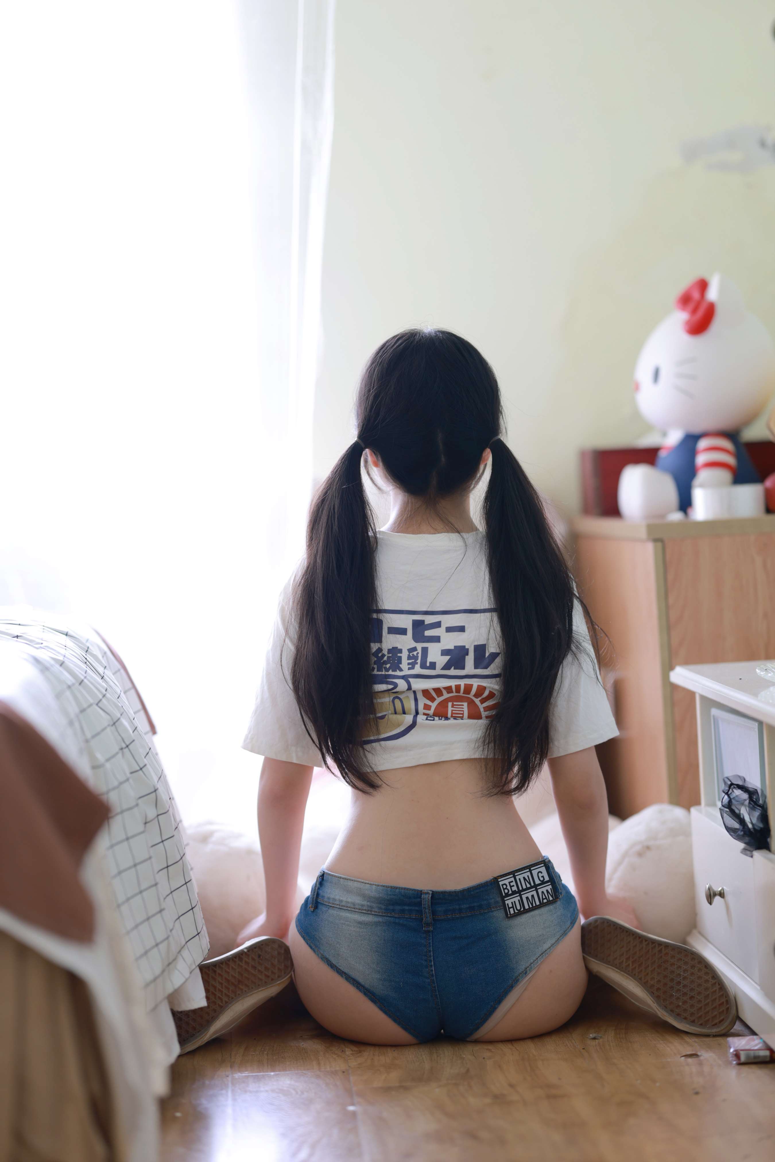 《美琳脱丝秀嫩足》作品图