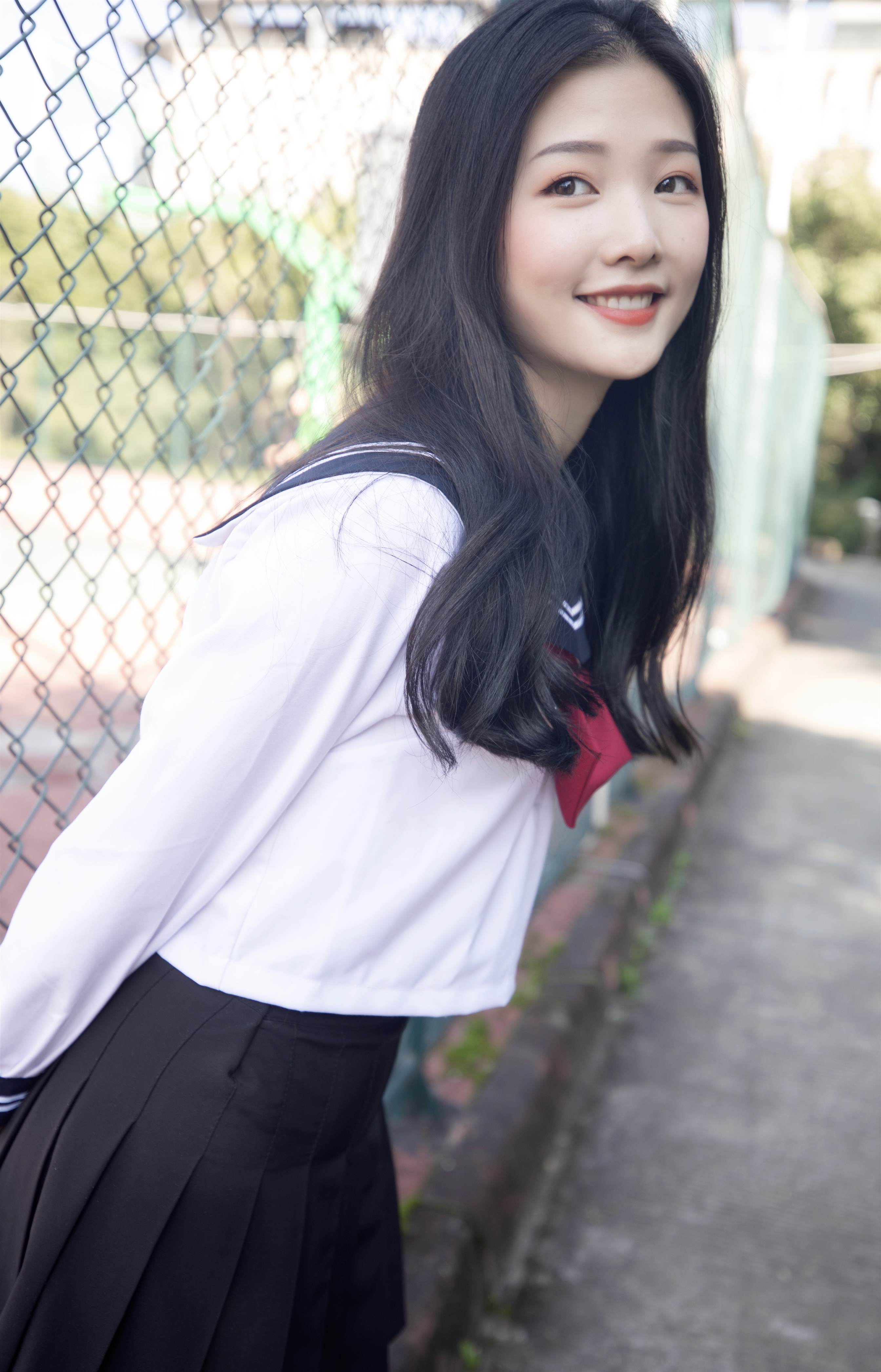 《JK制服水手服の丝袜脚丫》作品图