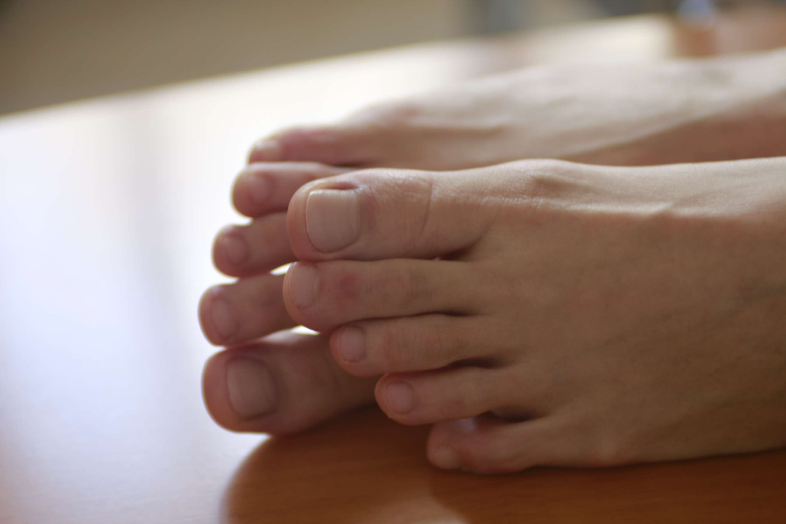 《周周嫩足》作品图