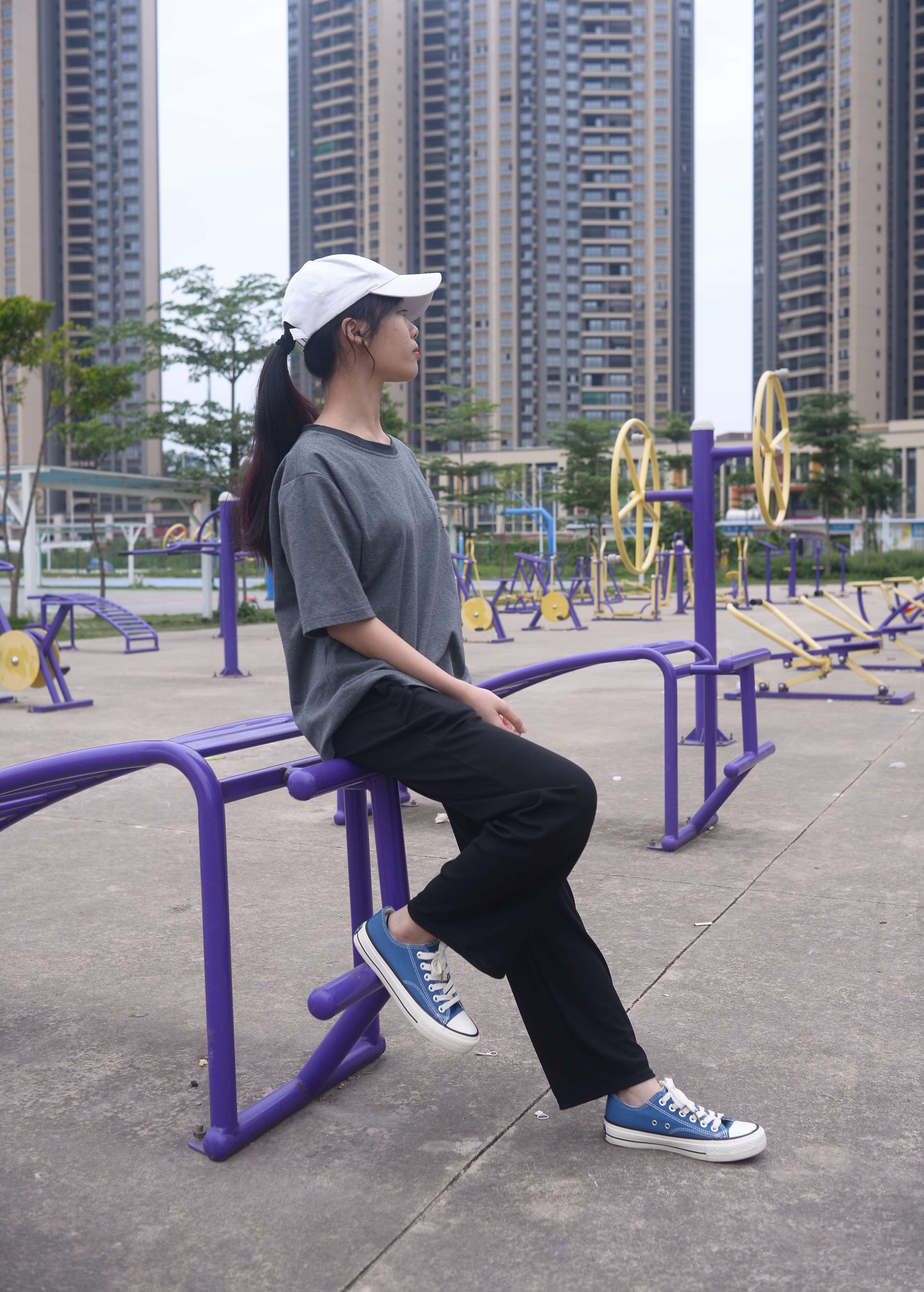 《悠悠师妹-星空迷上了山野》作品图