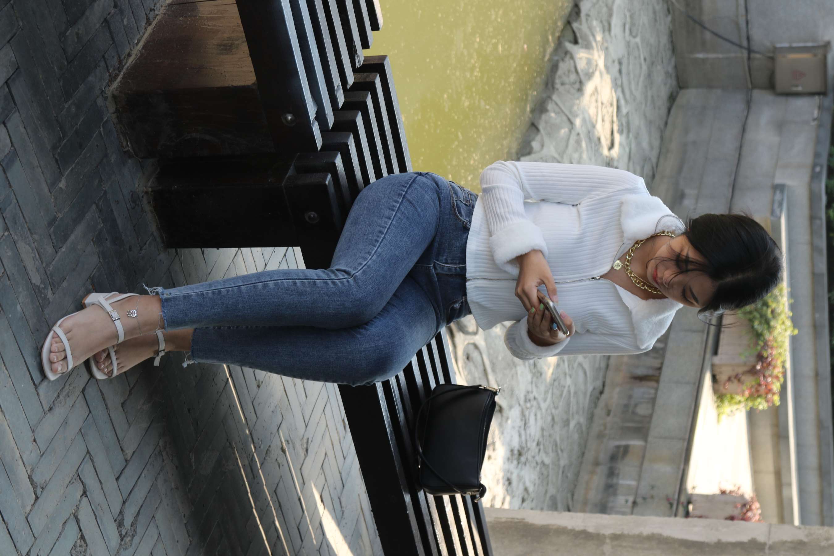 《感受春天的气息》作品图