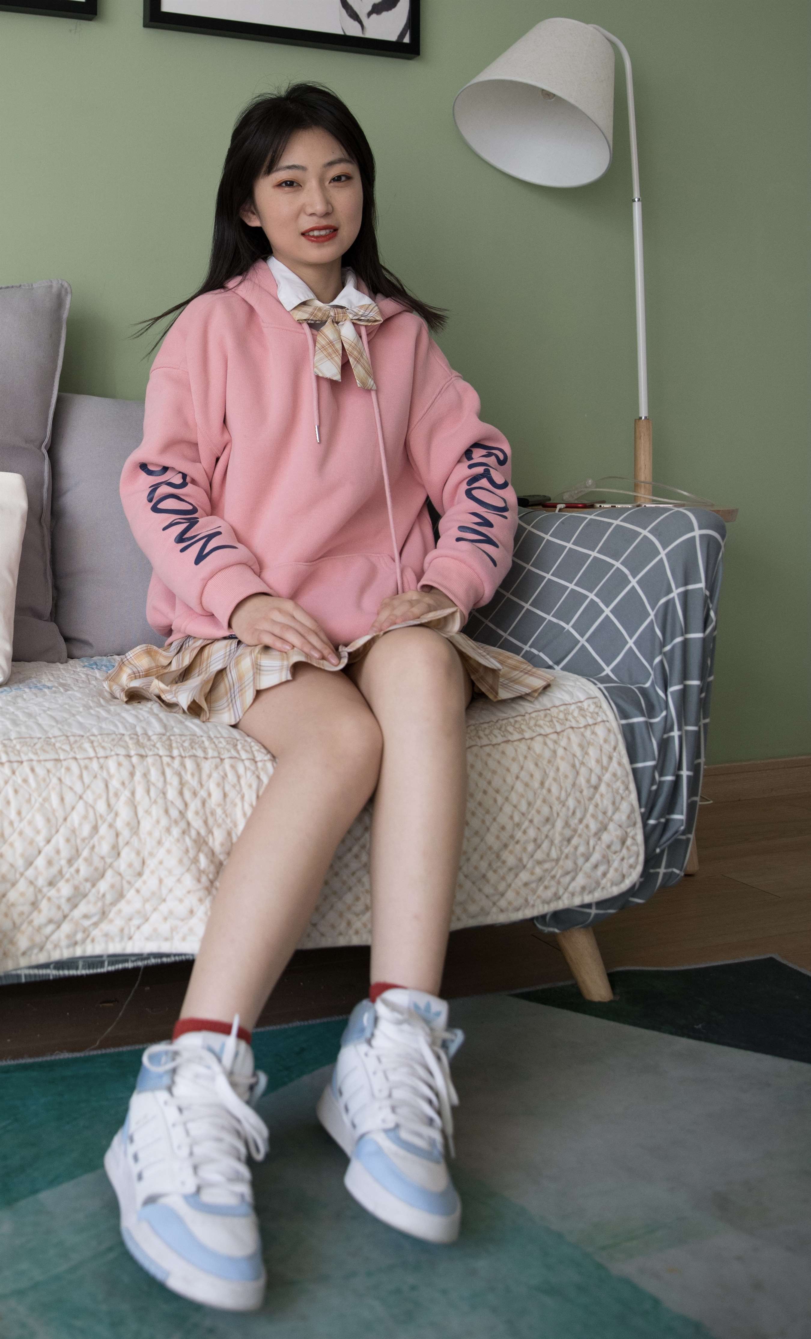 《球鞋の棉袜脚【附送视频1个】》作品图