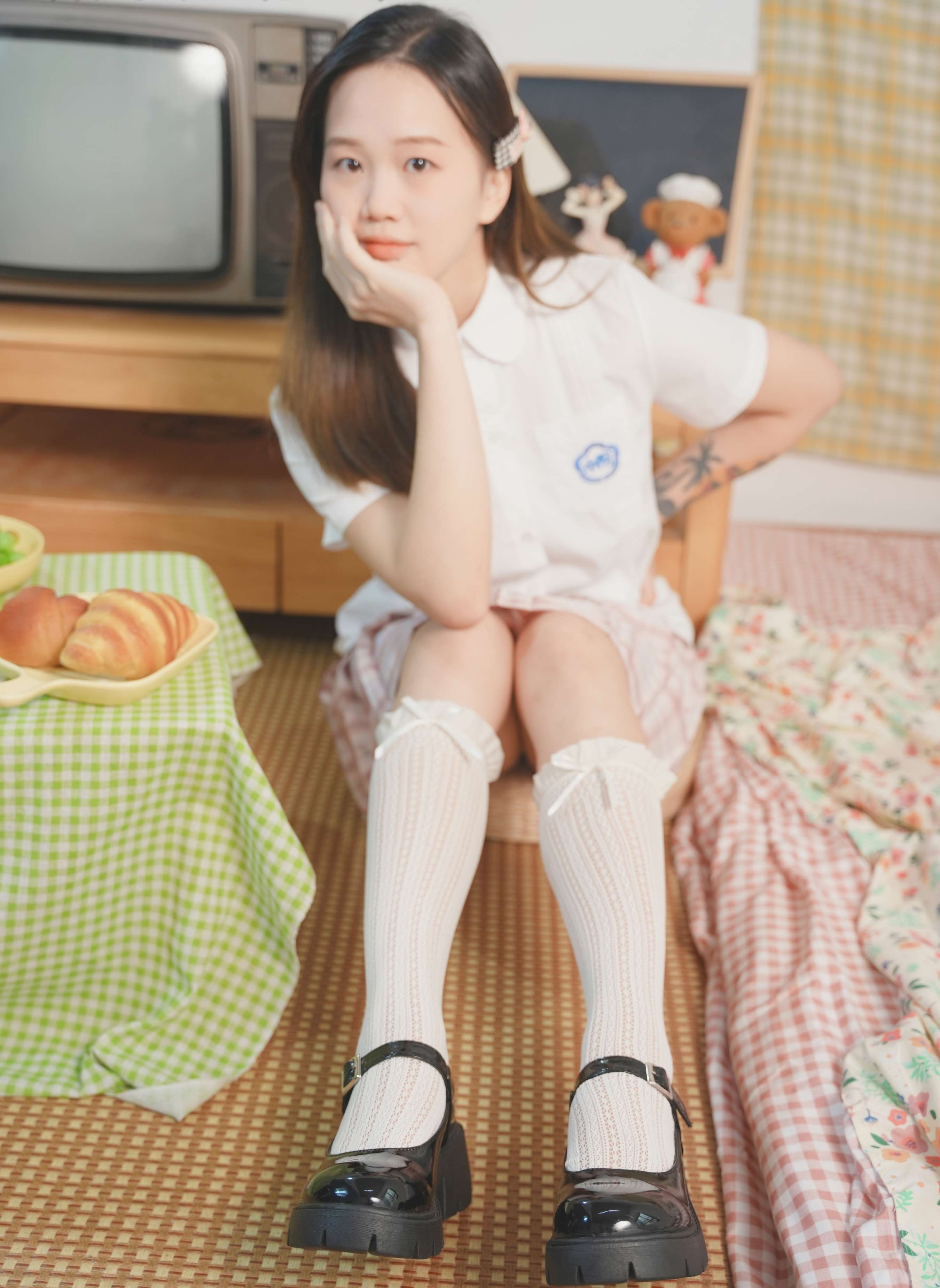 《瑞瑞-骑上我心爱的小摩托》作品图