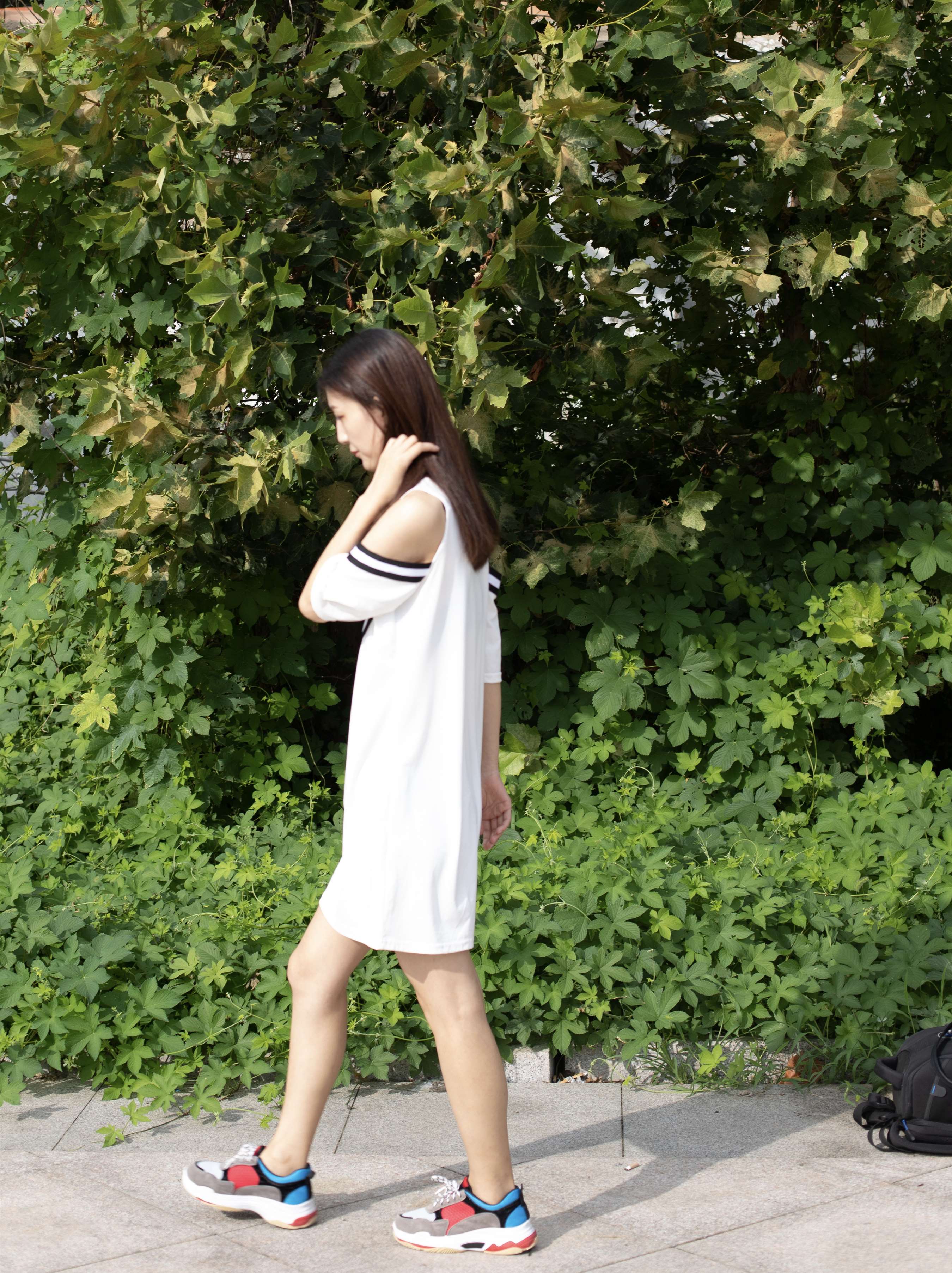 《运动鞋の粉色船袜脚【套图+视频1个】》作品图