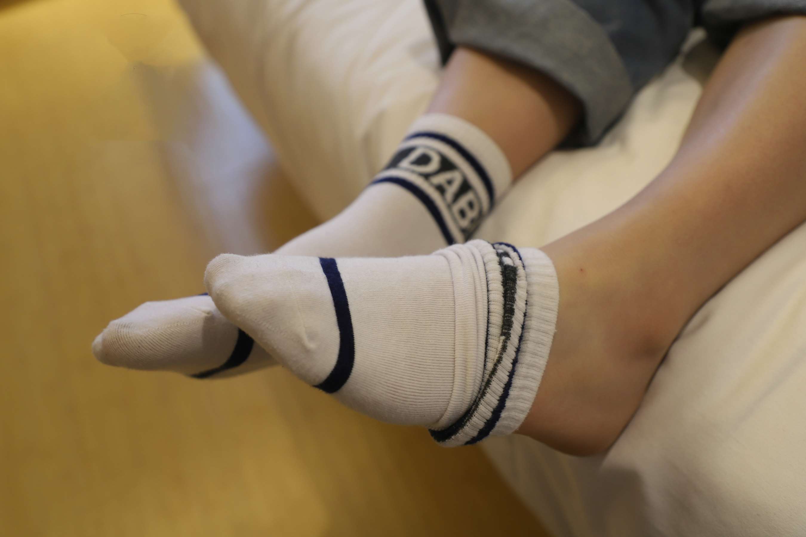 《少女棉袜の嫩足》作品图