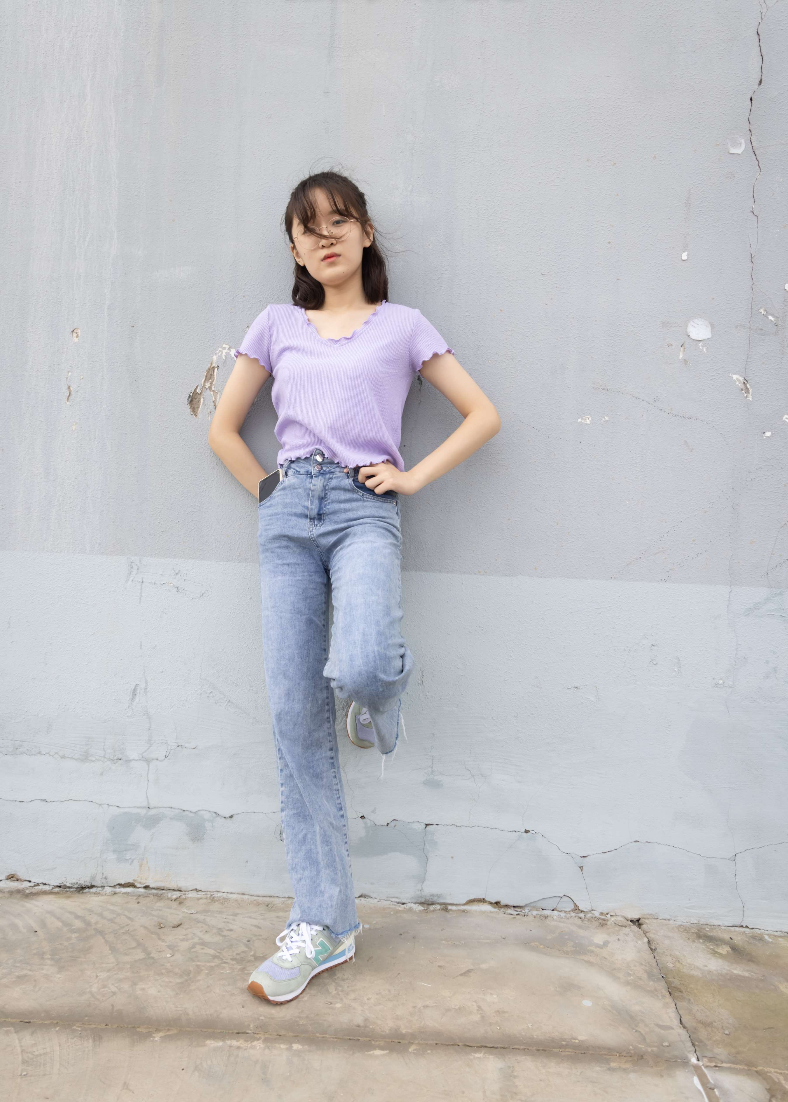 《熊熊学妹 NB运动鞋の棉袜脚》作品图