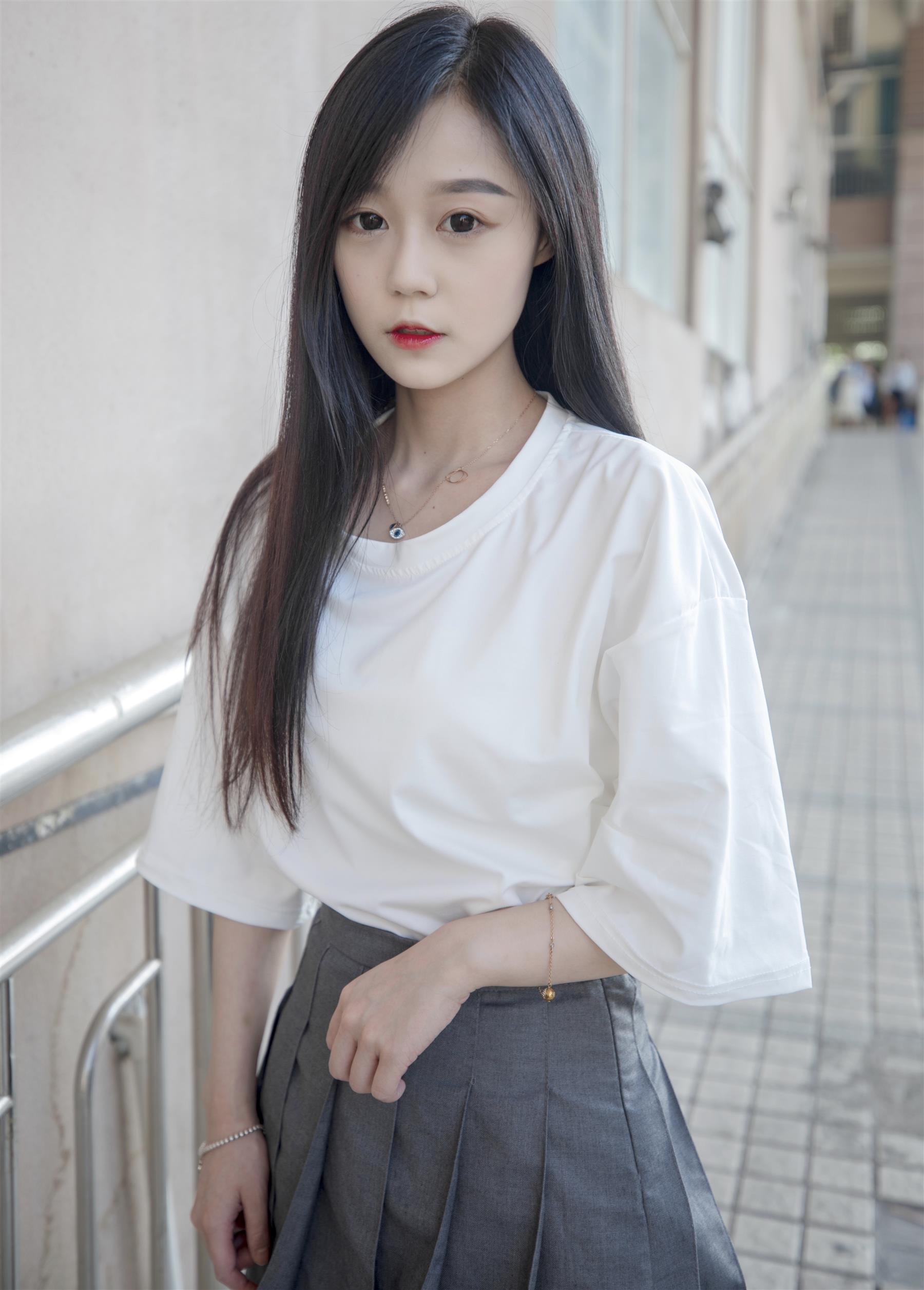 《增高鞋の肉丝脚丫+视频1个》作品图