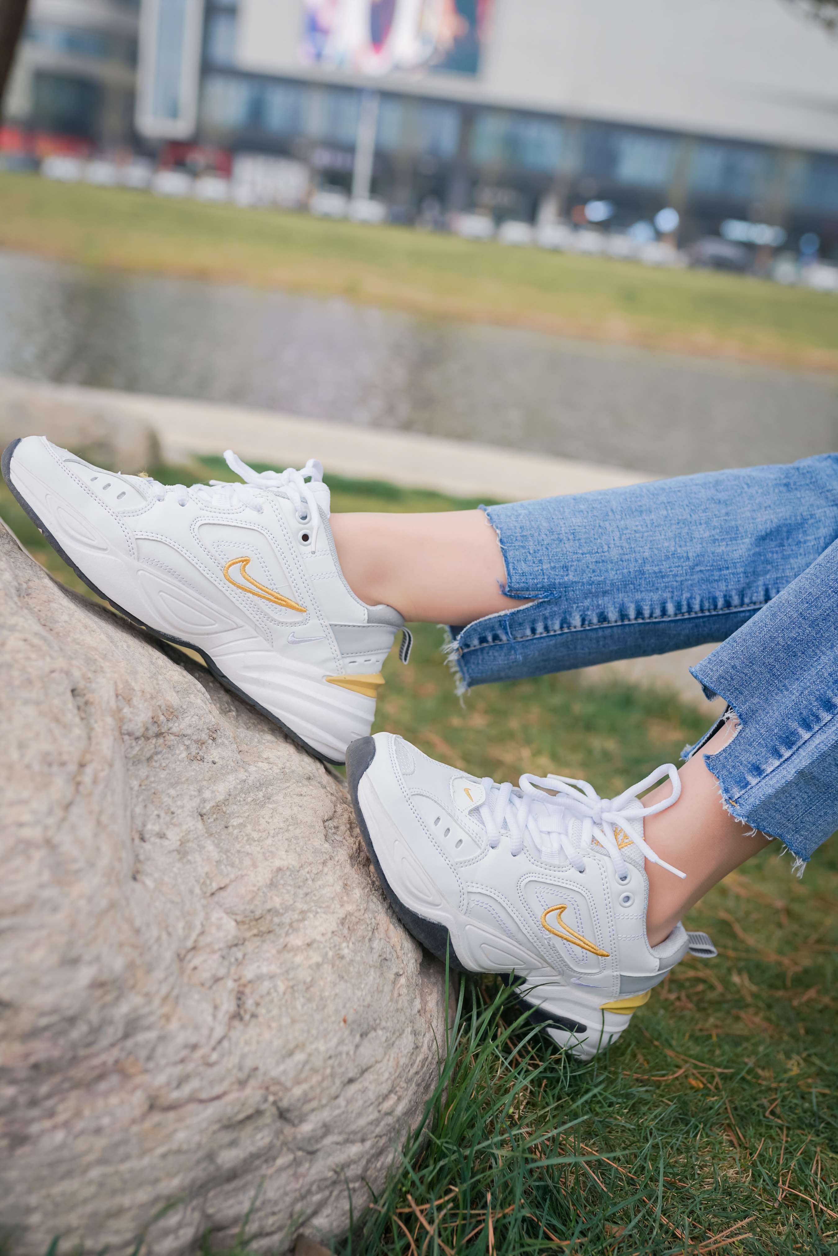 《学姐牛仔裤里丝》作品图