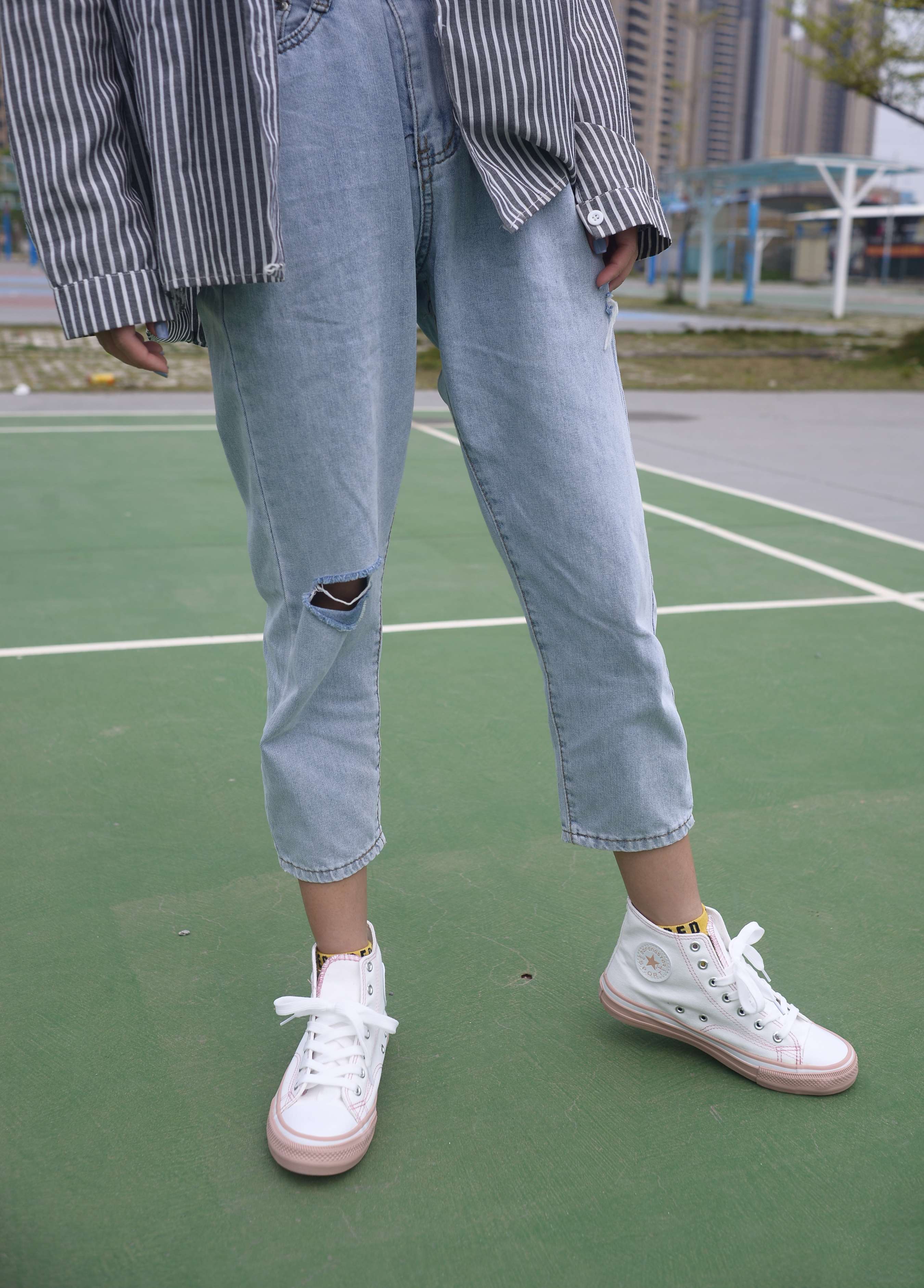 《绵绵少女 像风一样》作品图