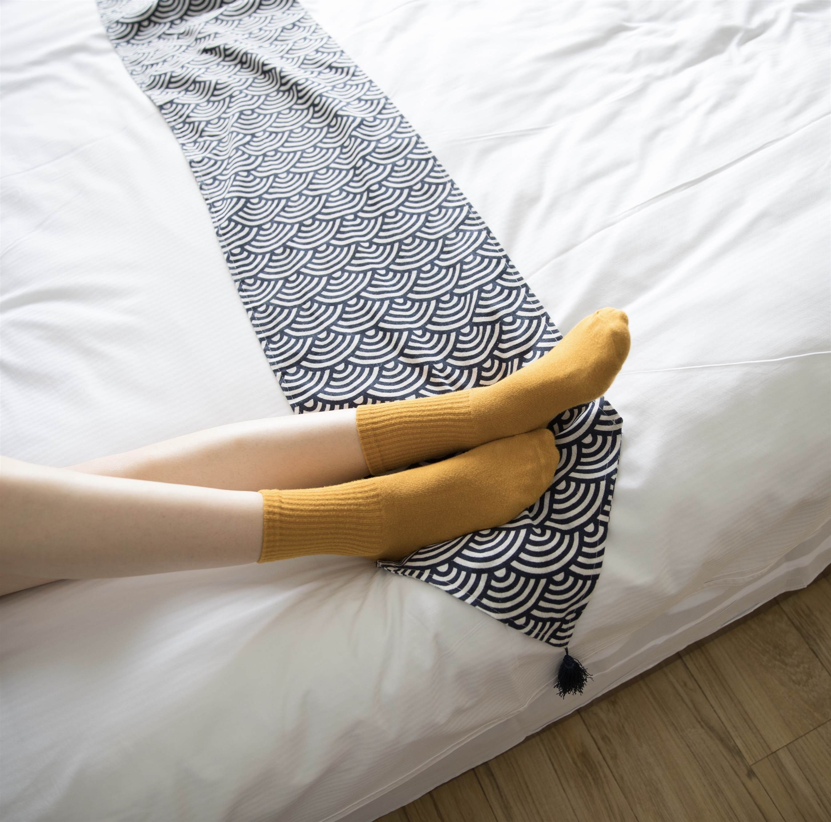 《少女棉袜の脱袜过程》作品图