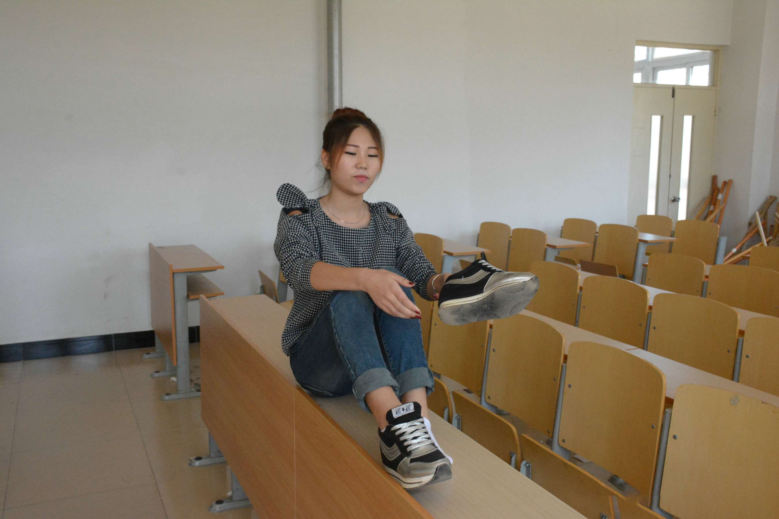 《思思棉袜の嫩足》作品图