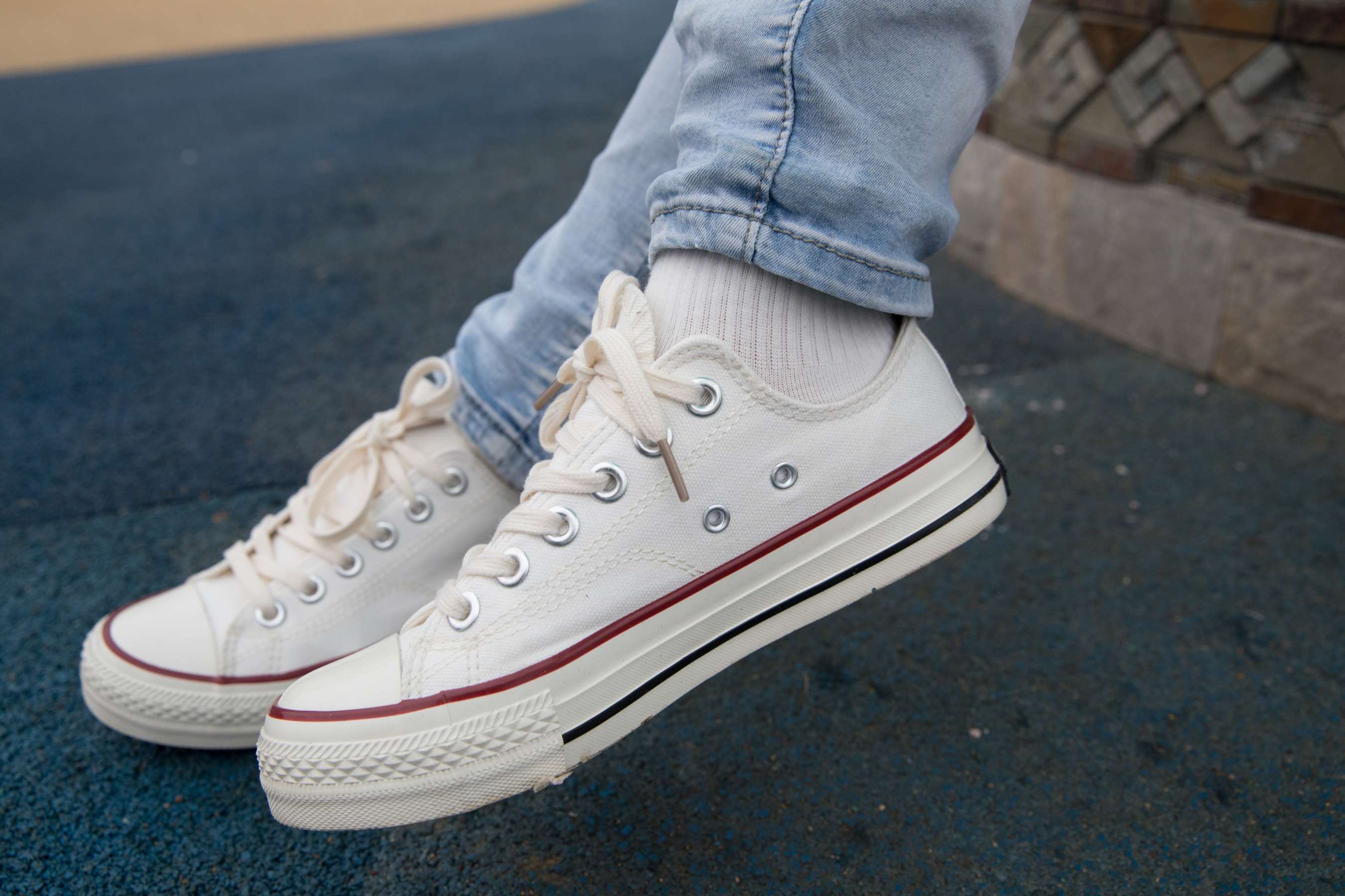 《小凌-飞天小魔女》作品图