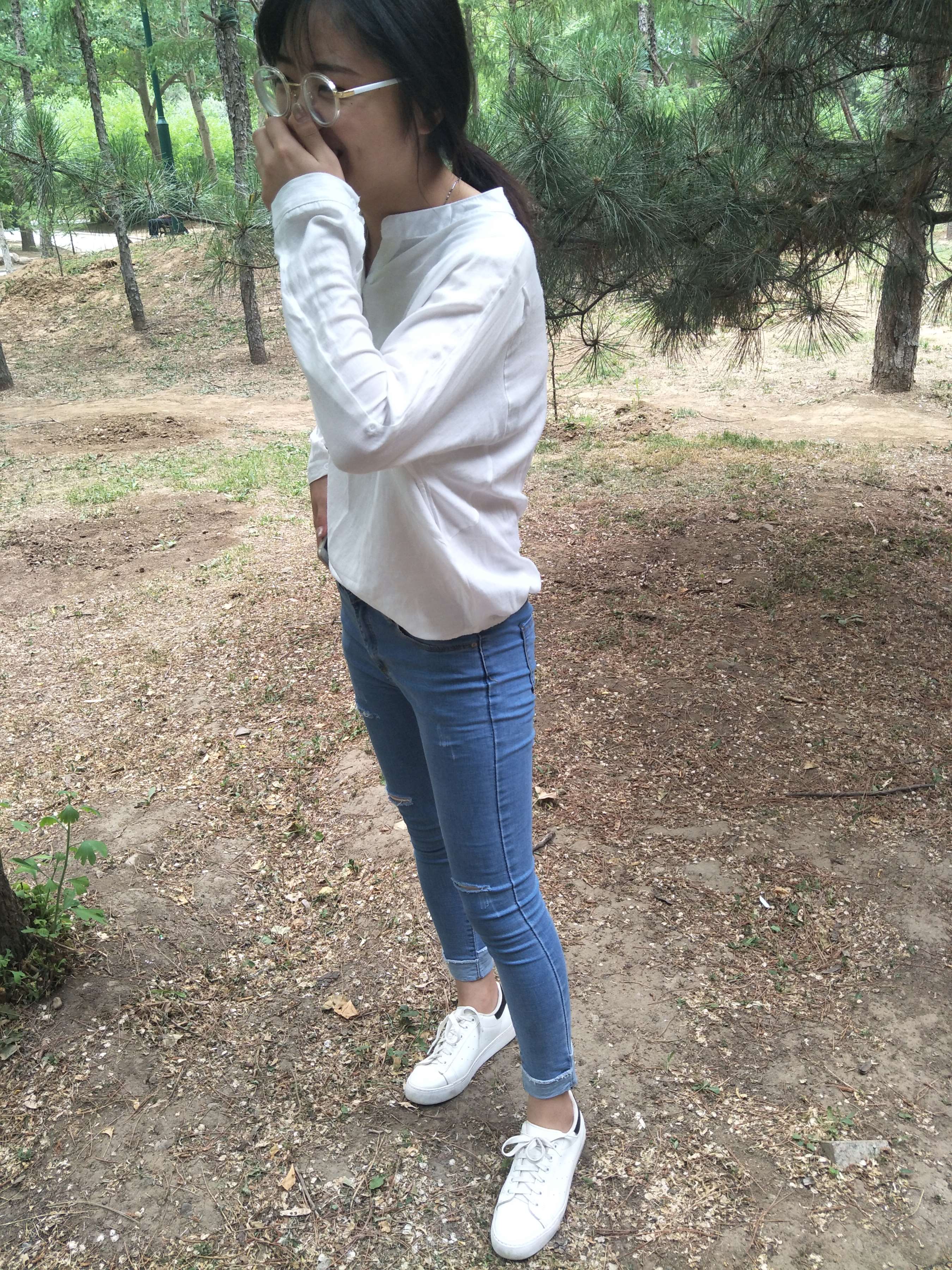 《堂妹紧牛户外棉袜换网袜》作品图