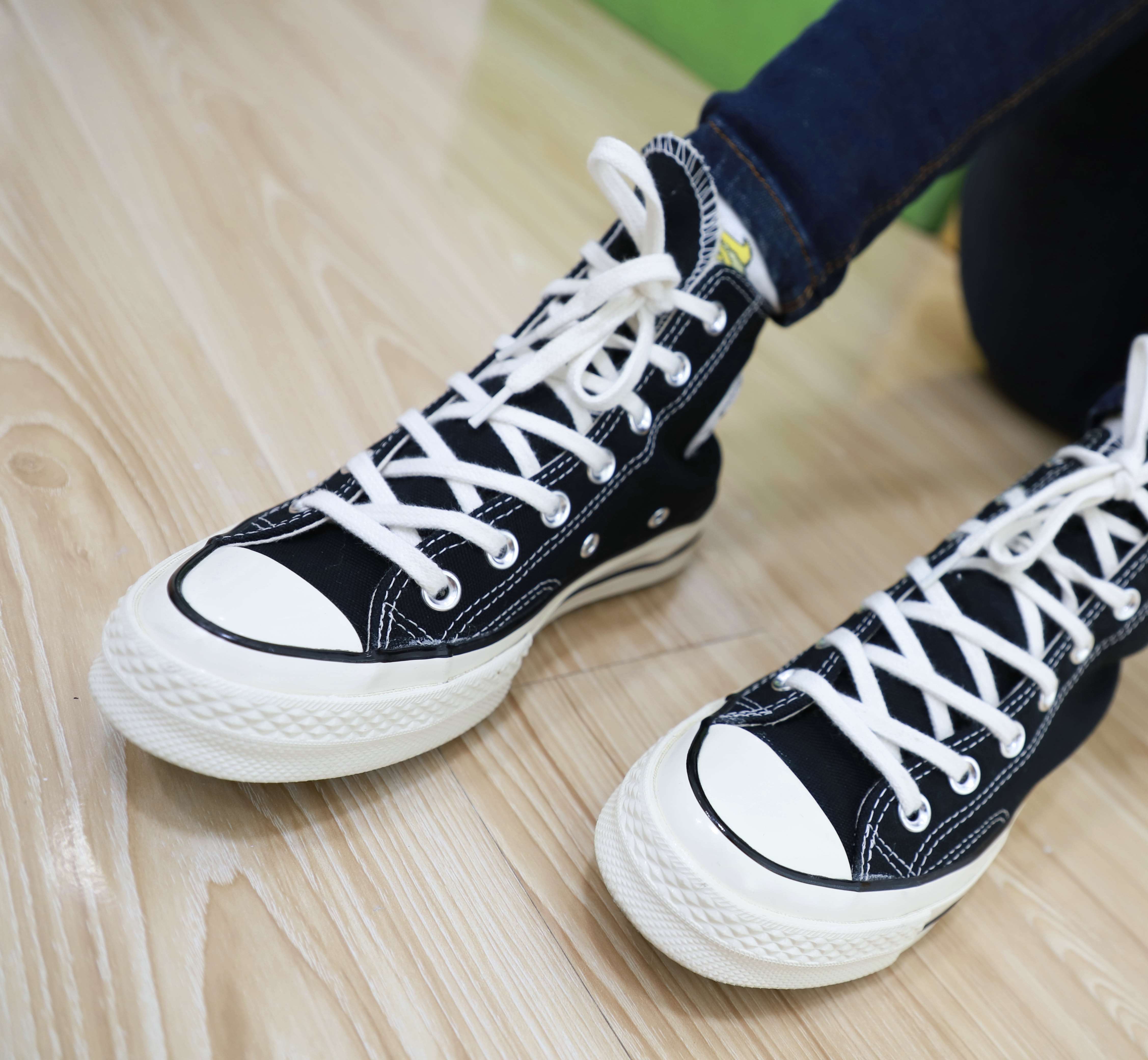 《脚丫踩奶油面包【套图+视频1个】》作品图