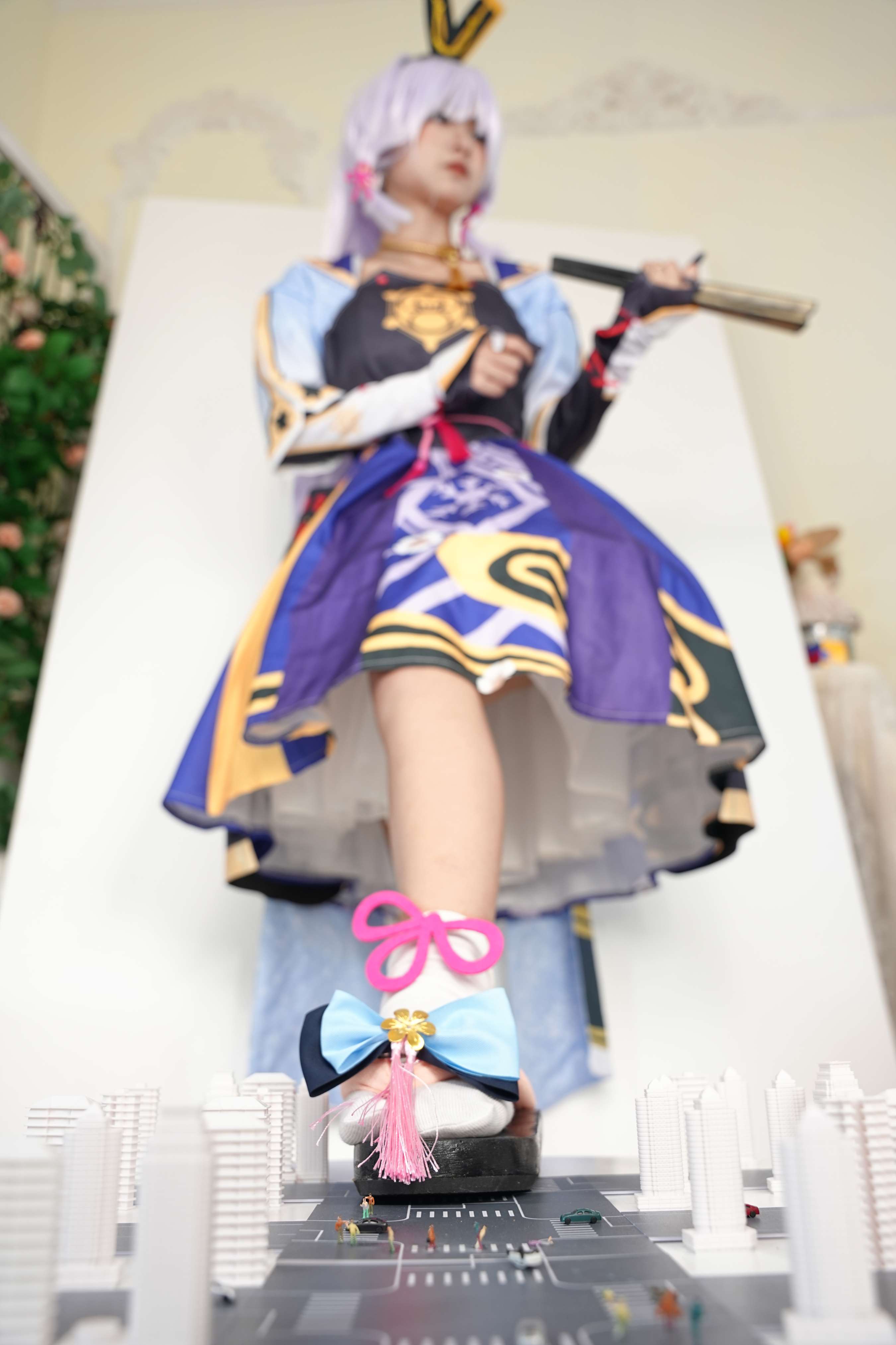 《娜娜-cos神里凌华 巨人踩踏》作品图