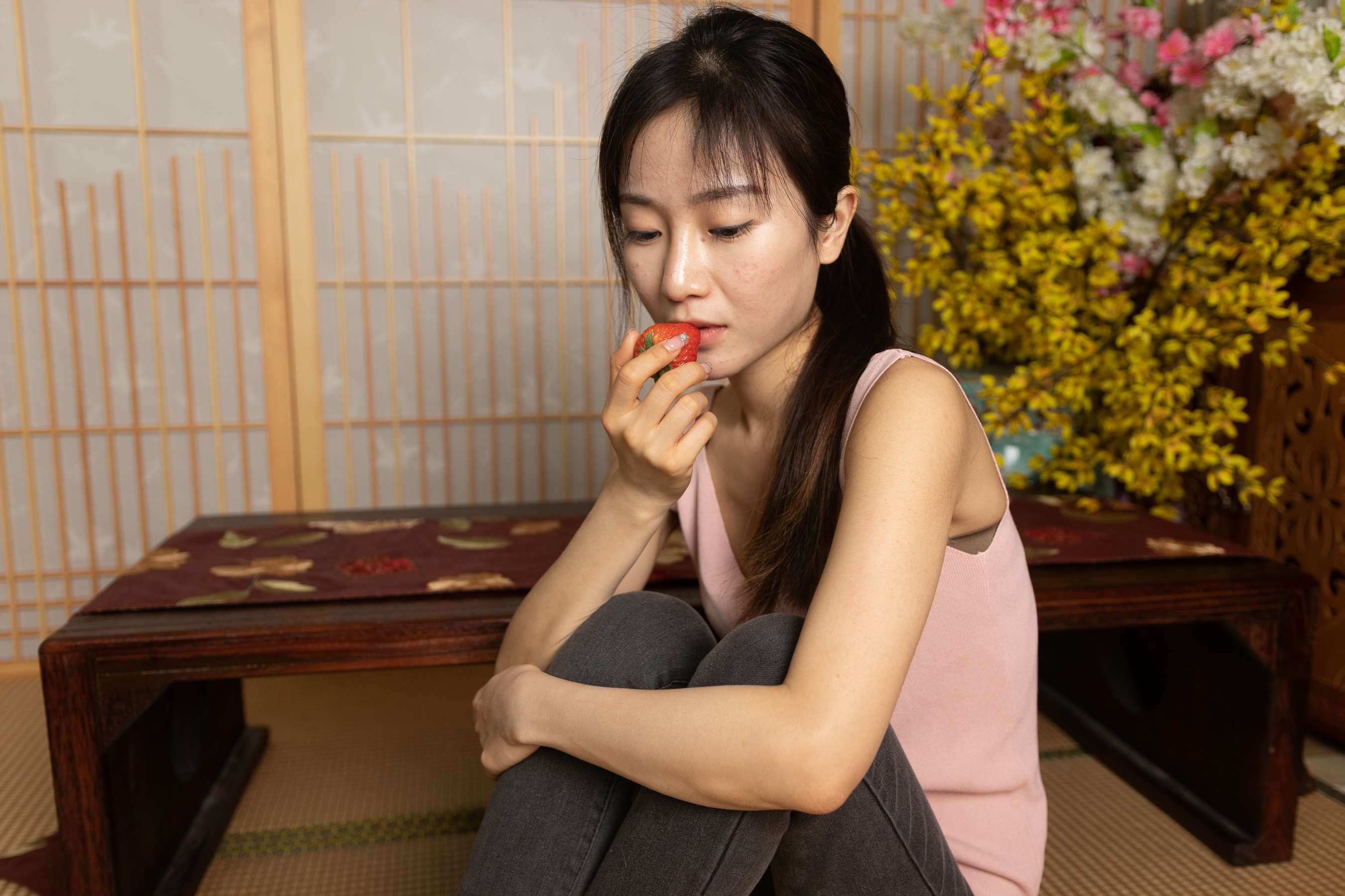 《苏苏 牛仔の嫩足》作品图