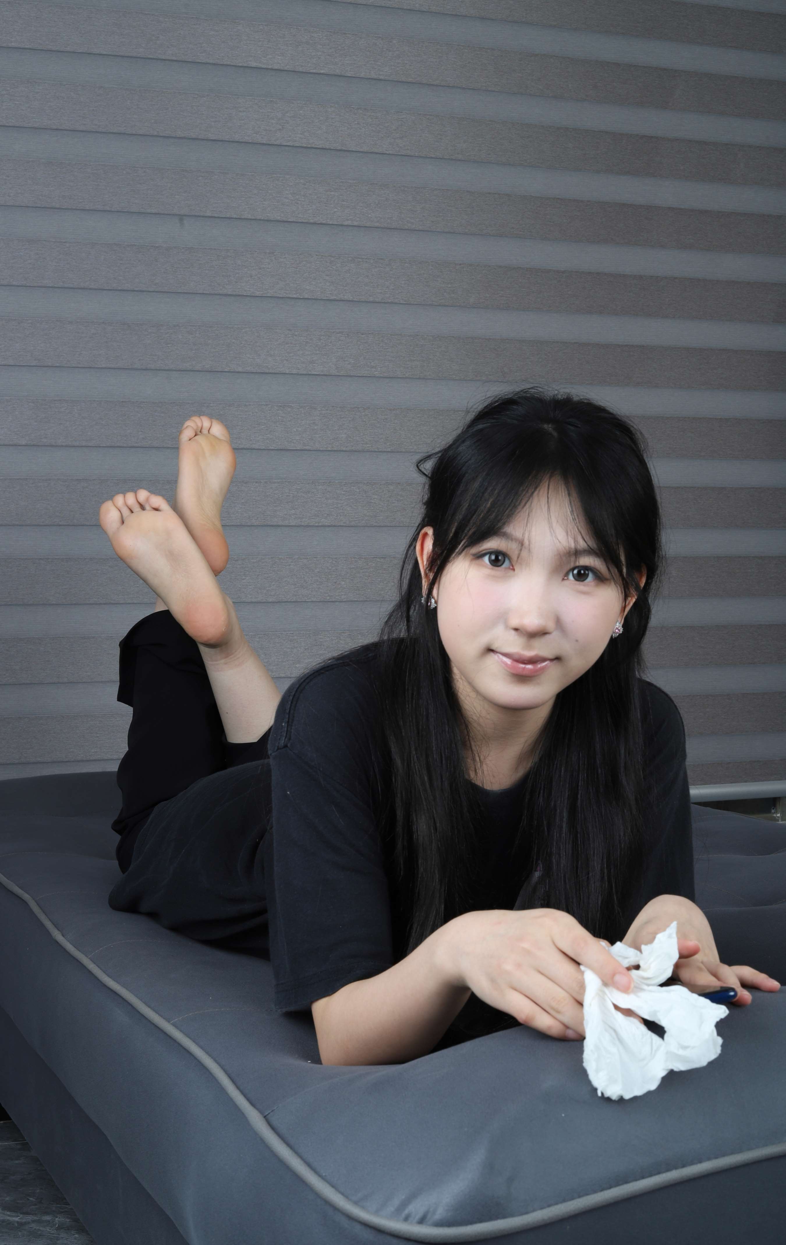 《妹妹晴晴的嫩足》作品图