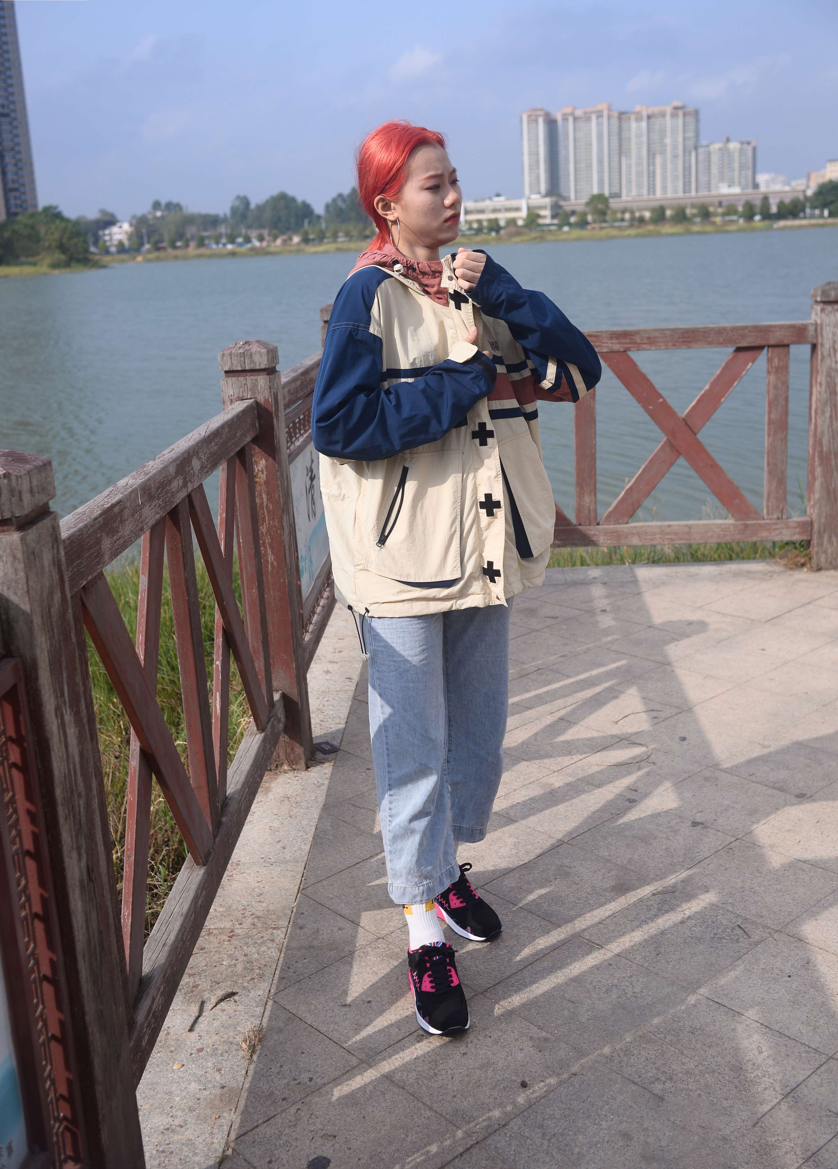 《彤彤 眼里是阳光》作品图