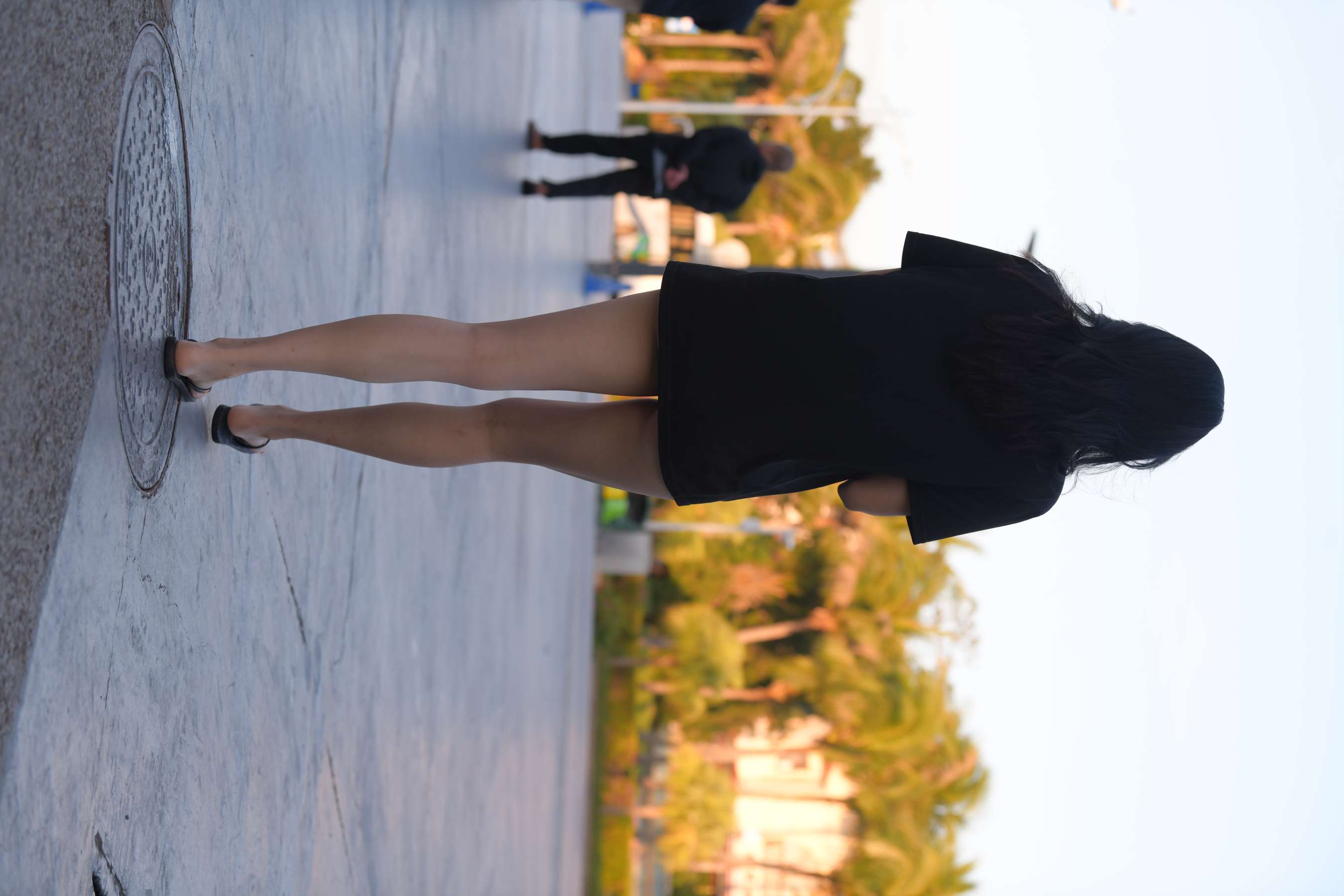 《泳装の人字拖嫩足（上）》作品图