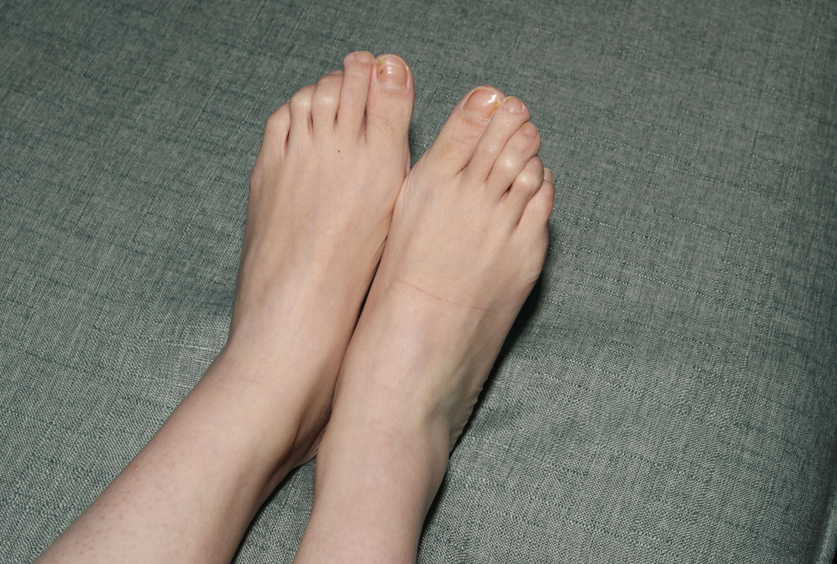 《舞蹈系小欧室内展示38码大美脚》作品图