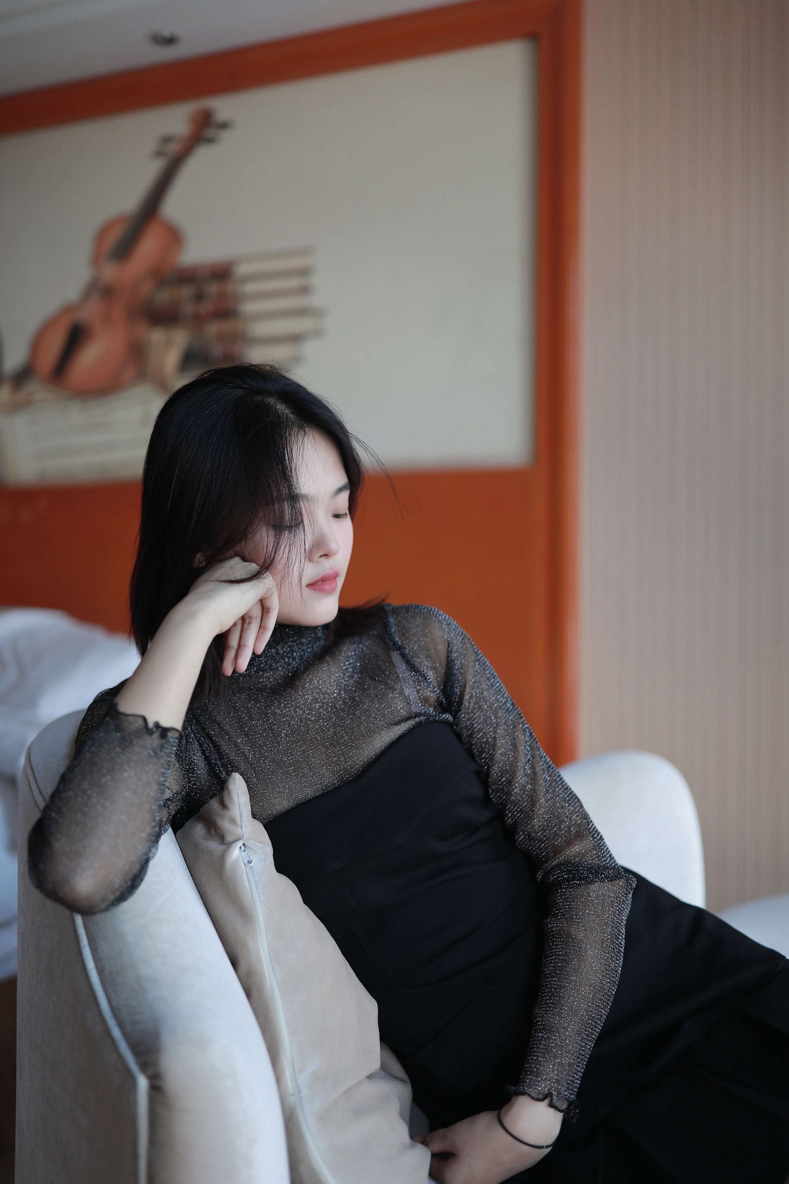 《双人丝足大哥和阿离肉丝の字母黑丝》作品图