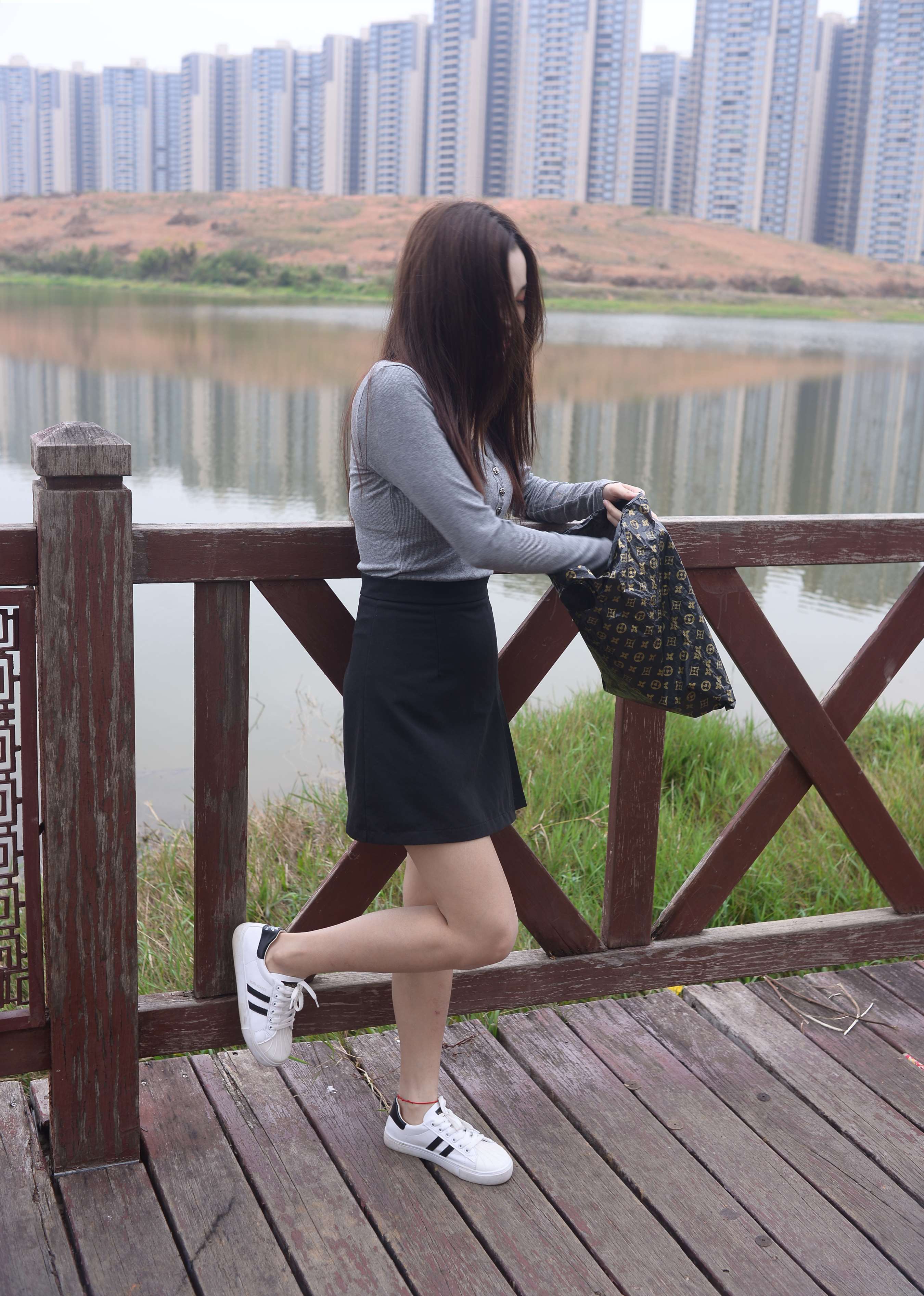 《文文 你好，春天！》作品图