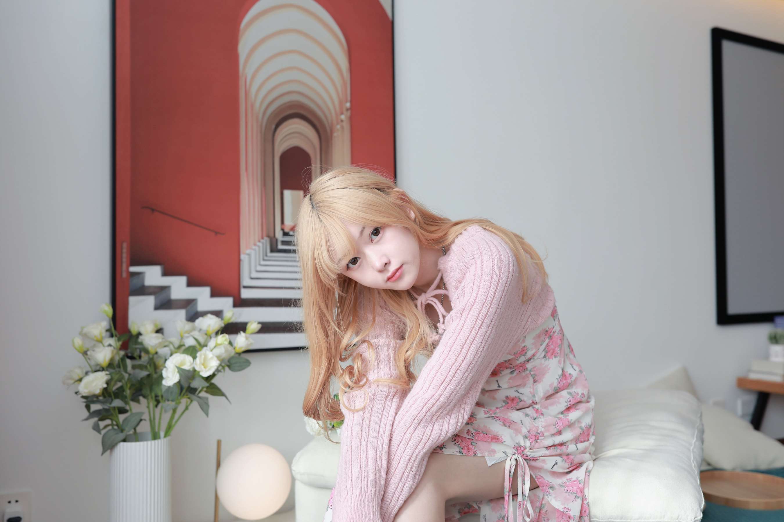 《气质美女小雅冰丝船袜脚丫》作品图