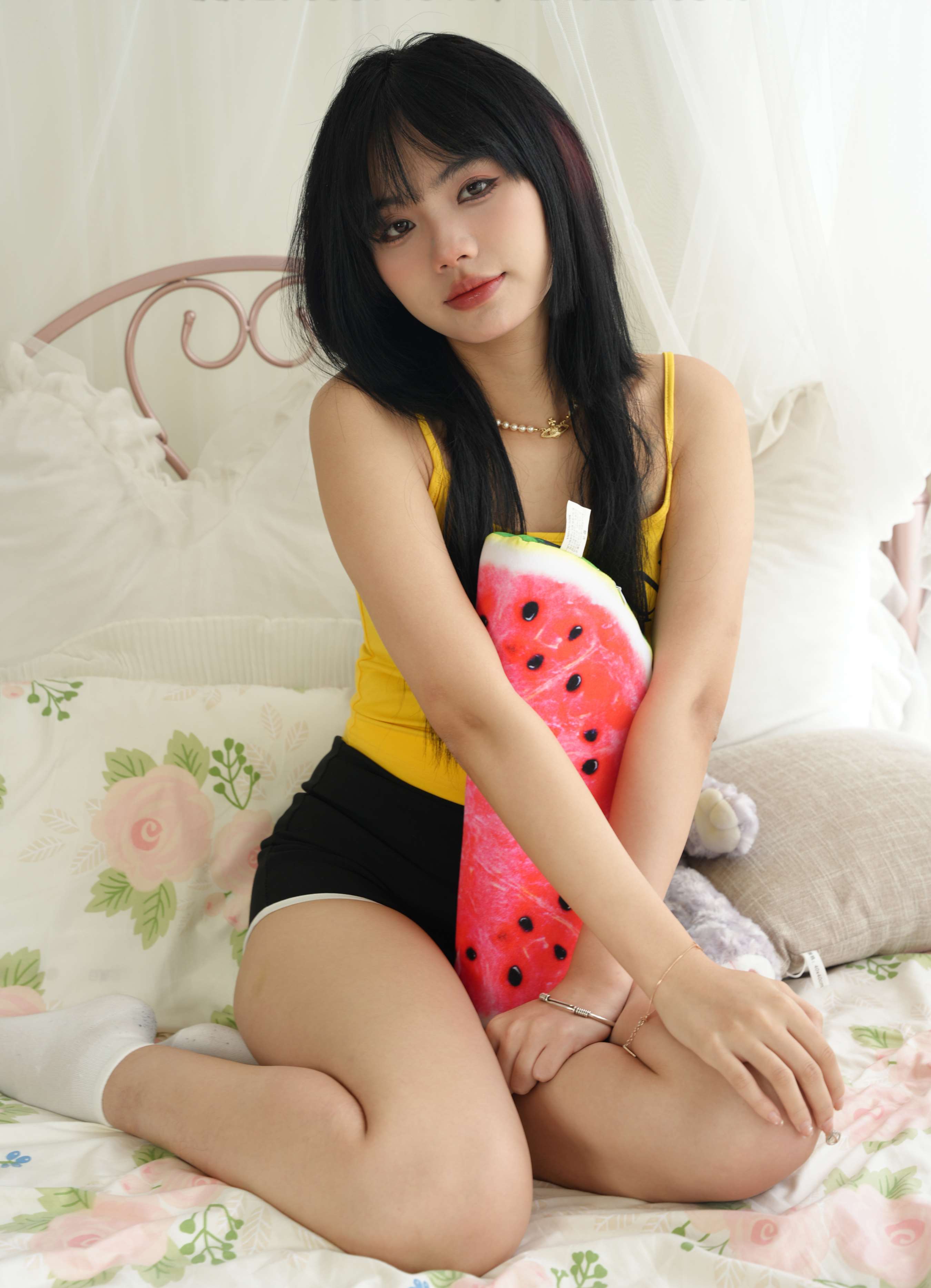 《慧慧-愿你熬过万丈孤独》作品图