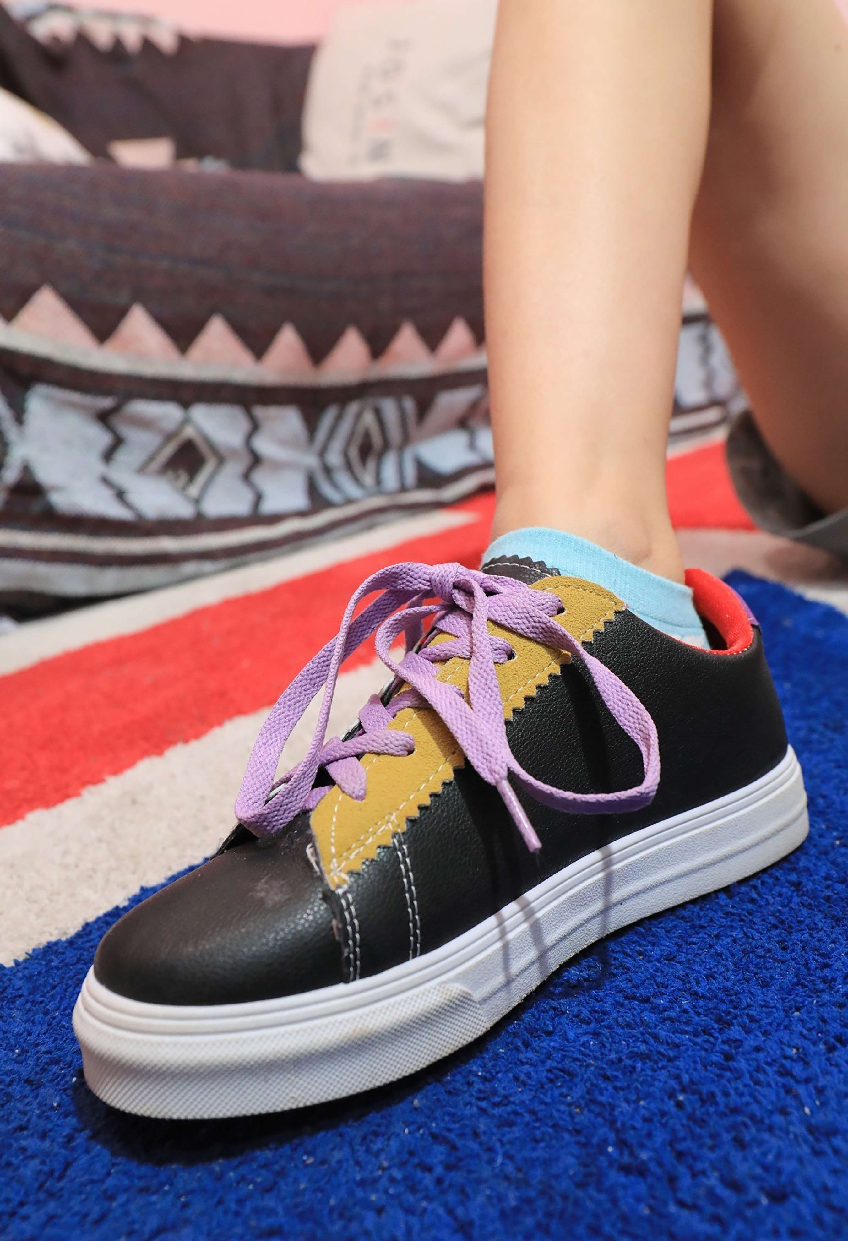 《学姐棉袜の嫩足》作品图