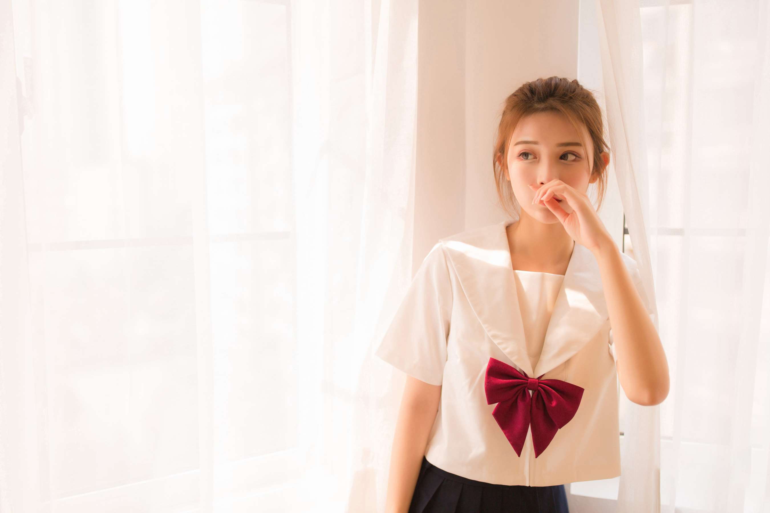 《就想安静的看看书》作品图