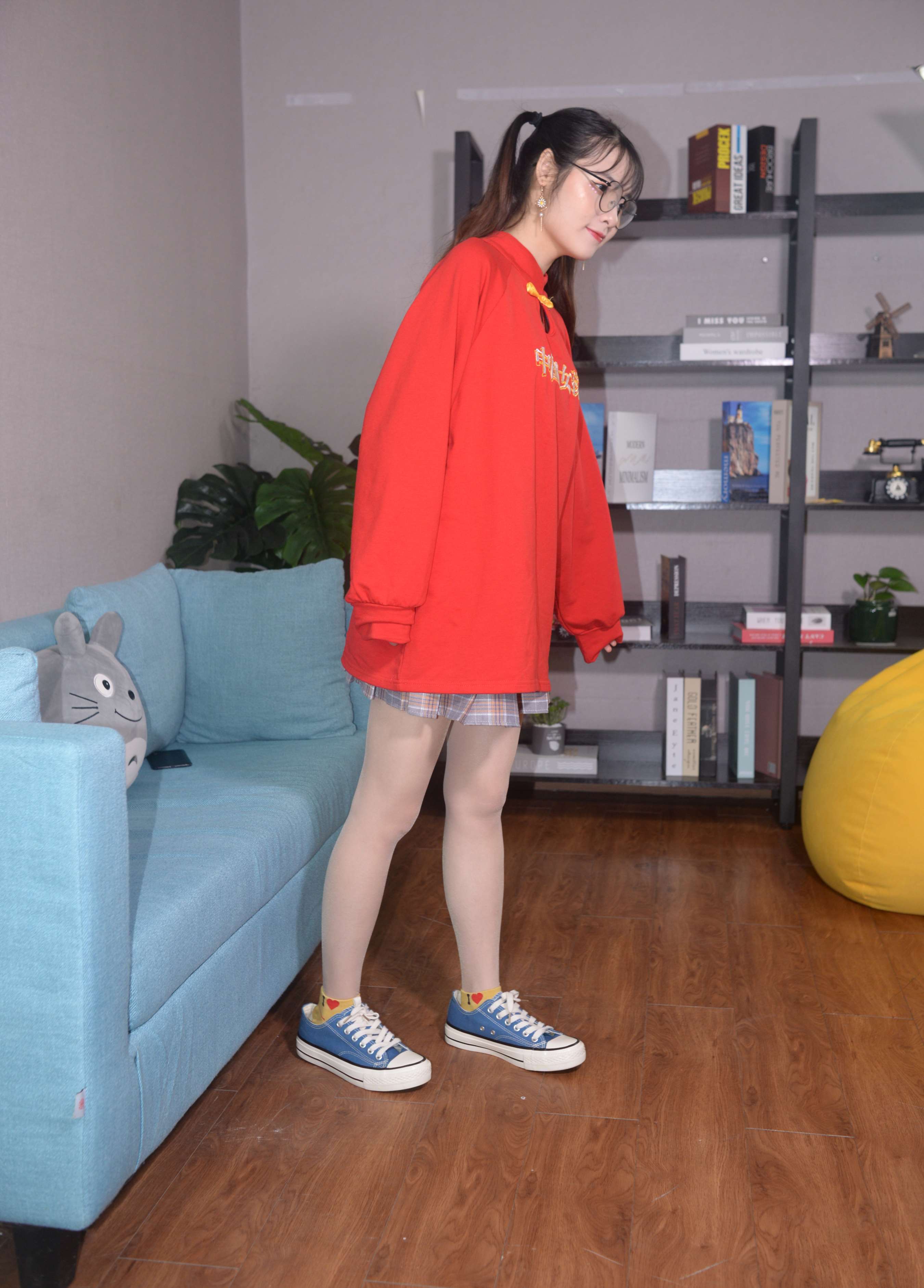 《优米小姐姐 花开如火》作品图