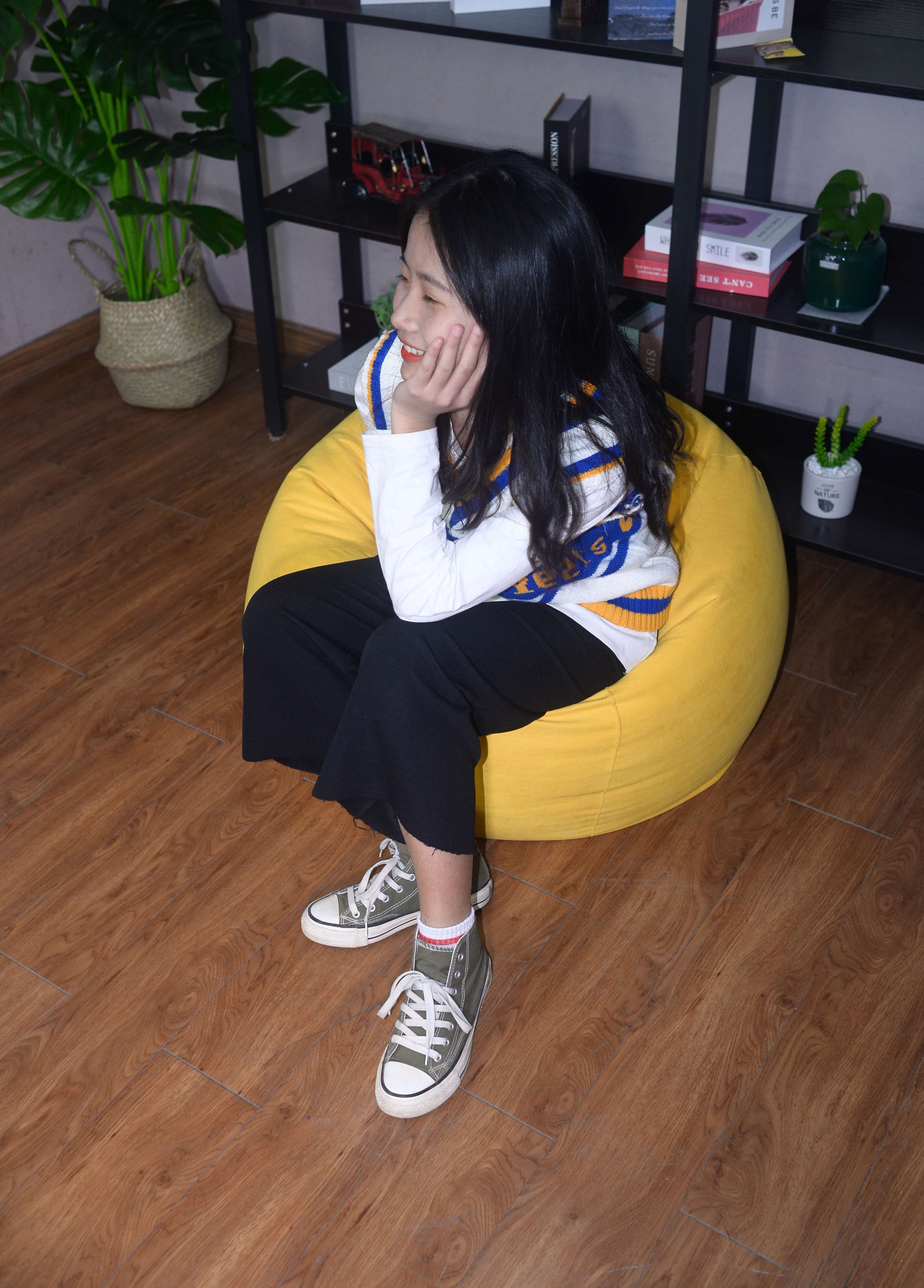 《周子琪 陷落美好》作品图