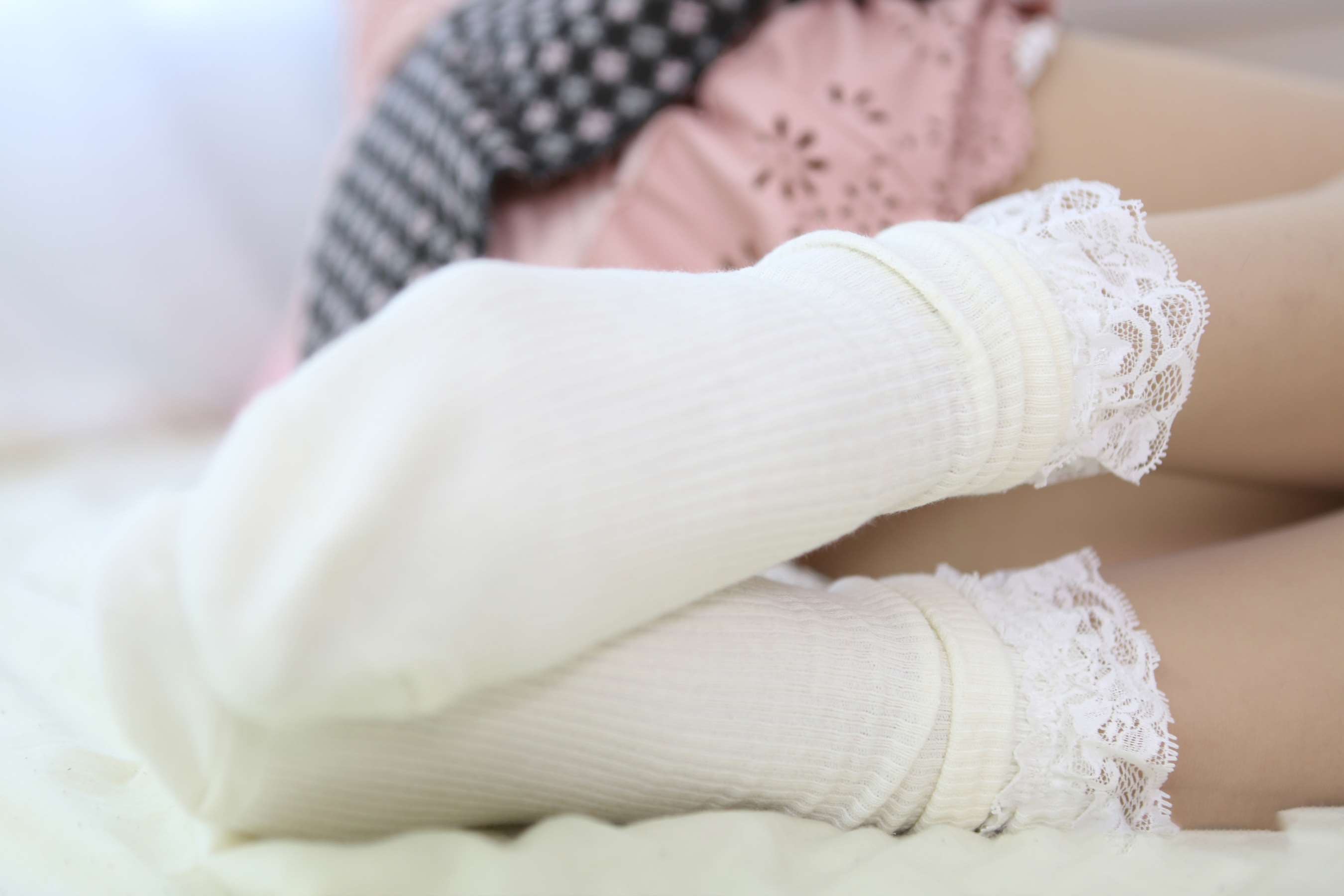 《LCLI丝袜脚丫》作品图