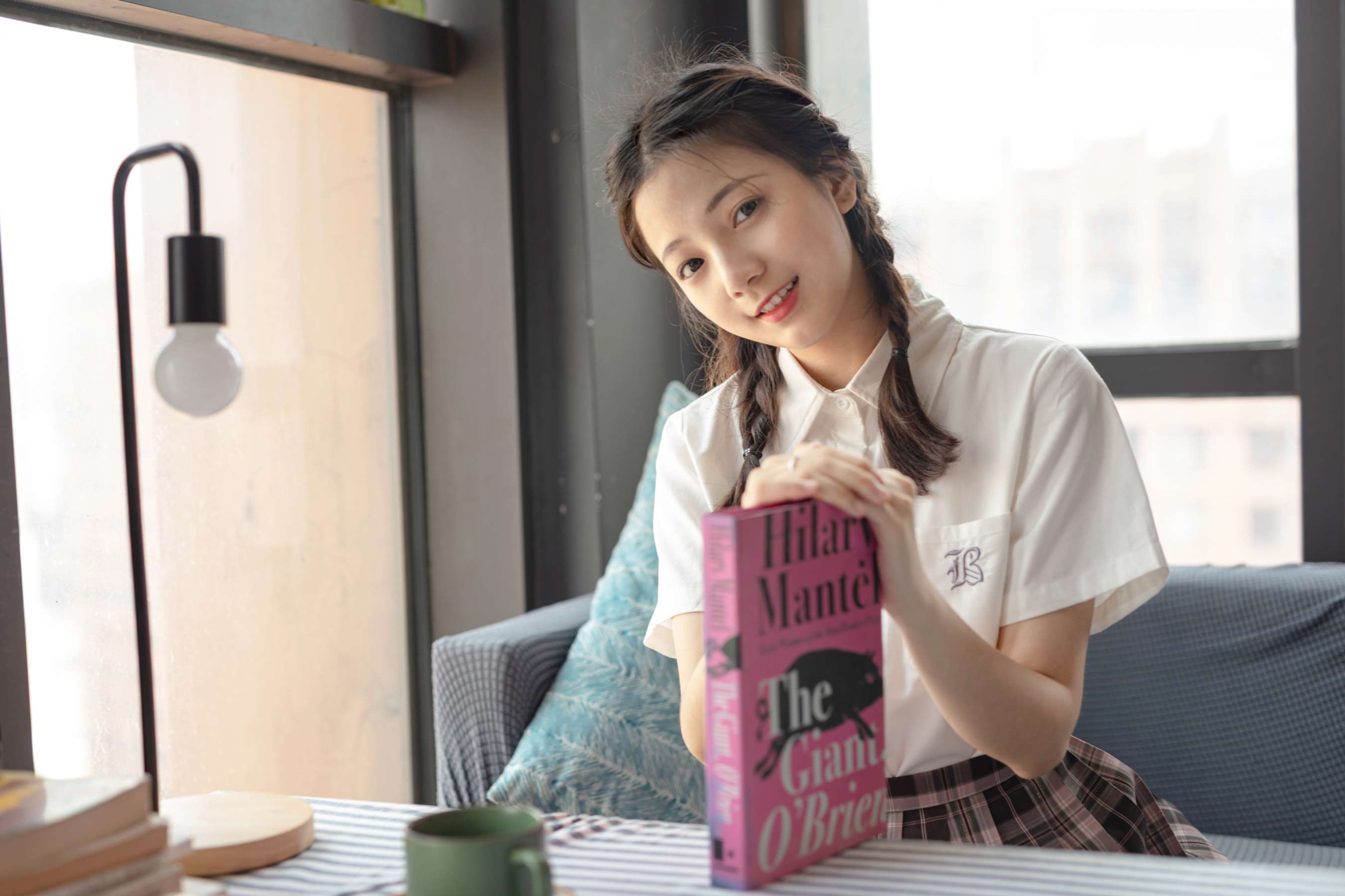 《天天脱长棉袜显嫩足玩物》作品图