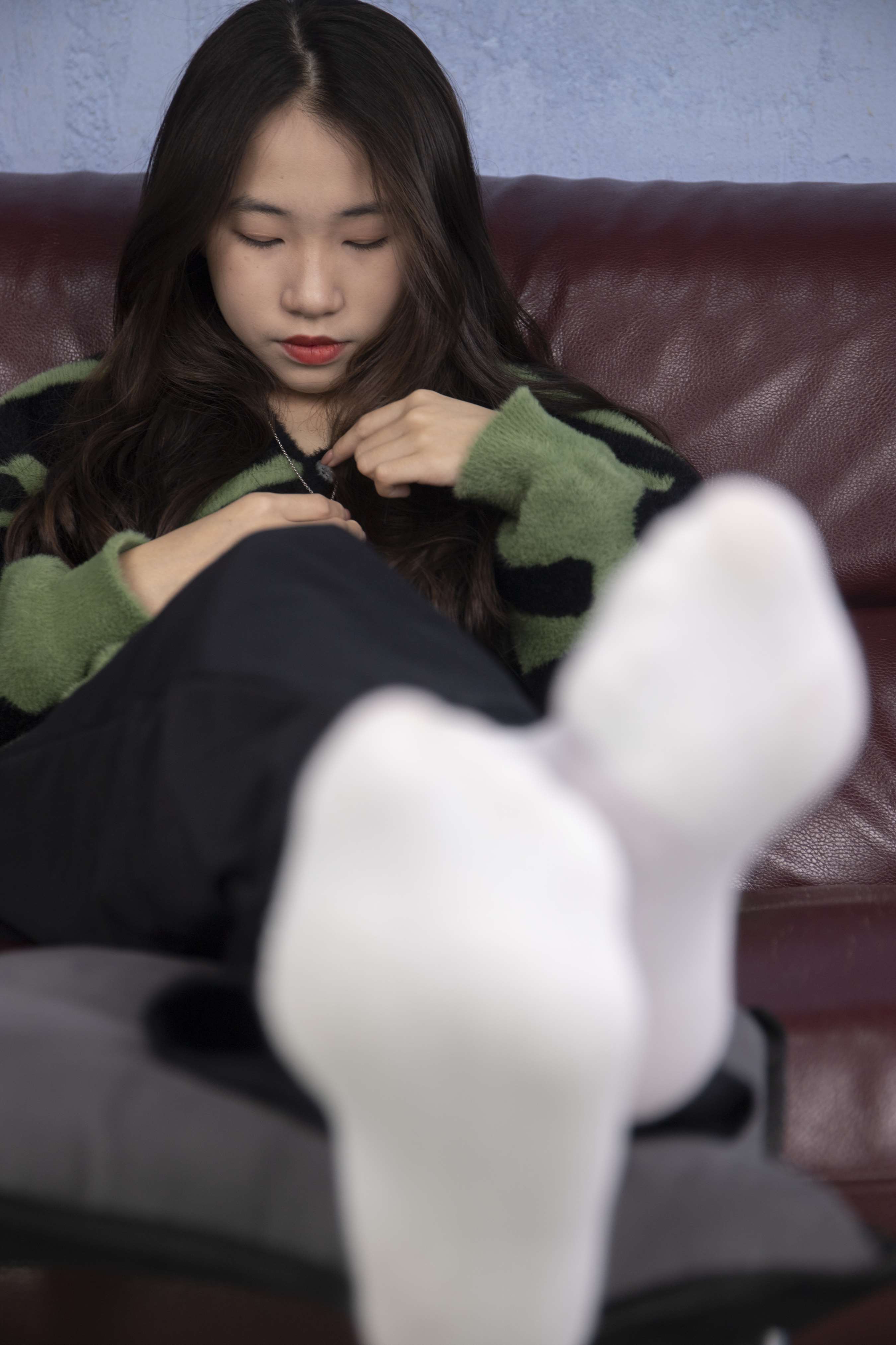 《希希休闲鞋の棉袜脚丫【套图+4K视频】》作品图