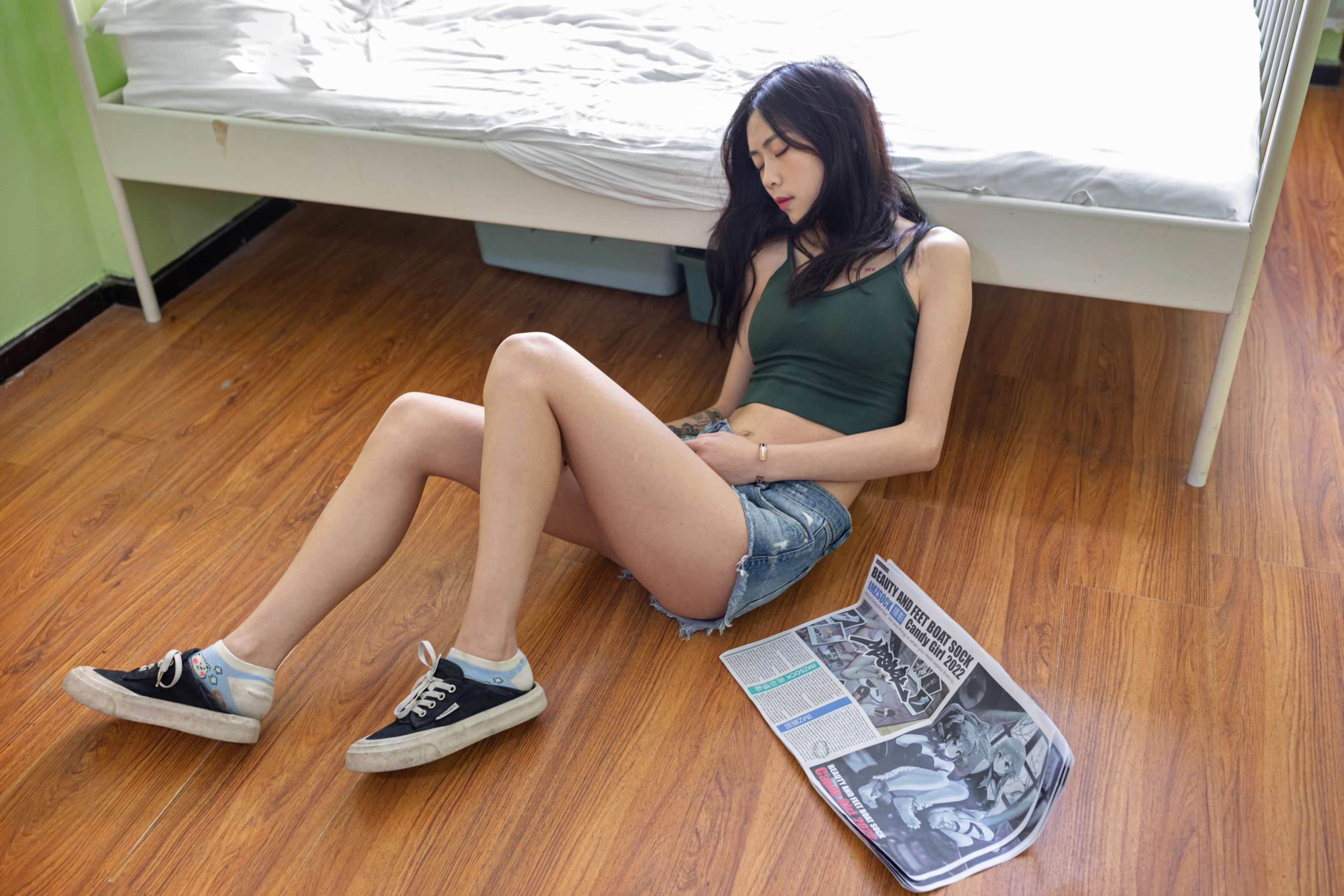 《安娜嫩足玩麦片》作品图