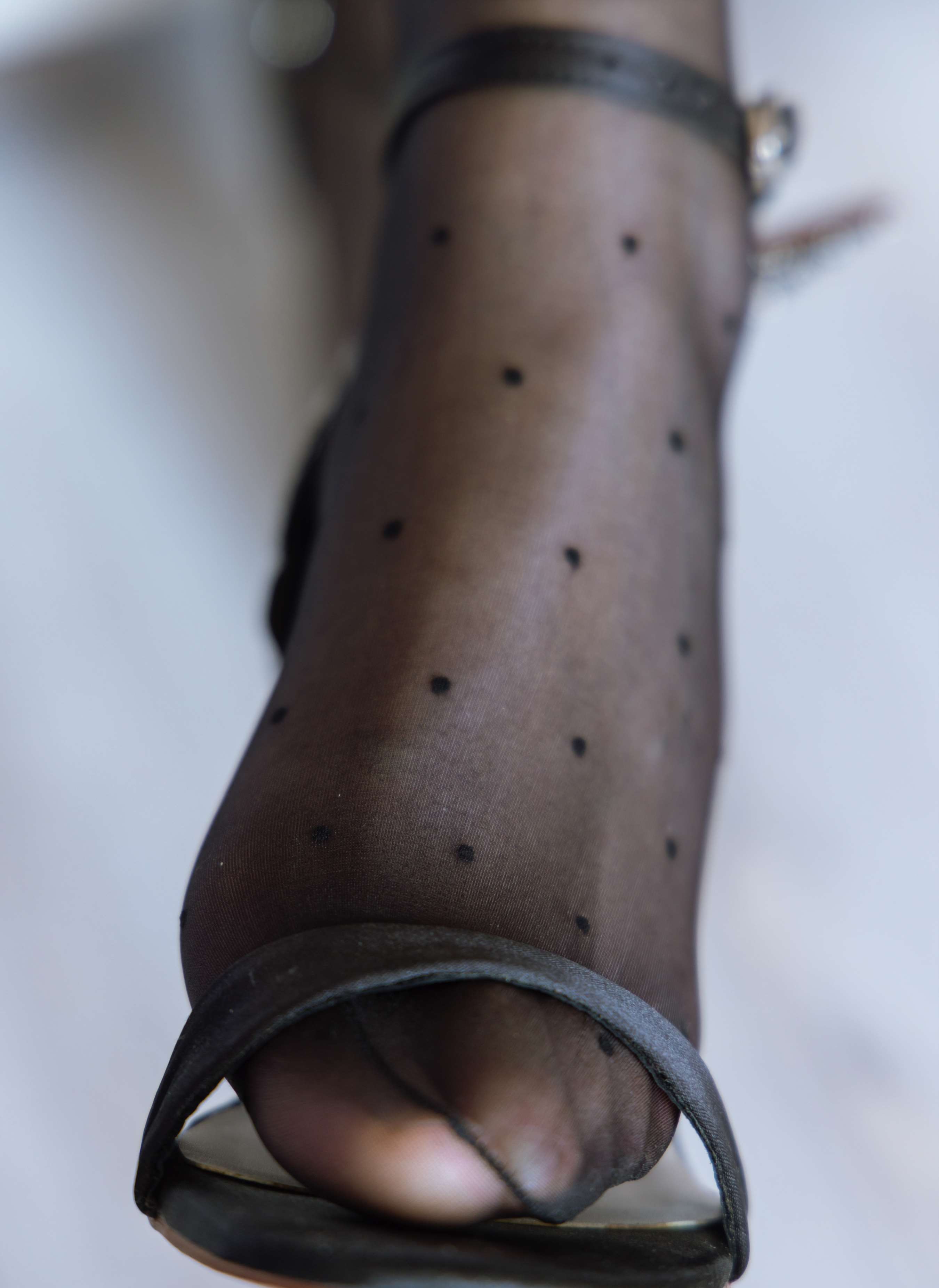 《小甜豆-高跟鞋、黑丝 脚尖透明款》作品图