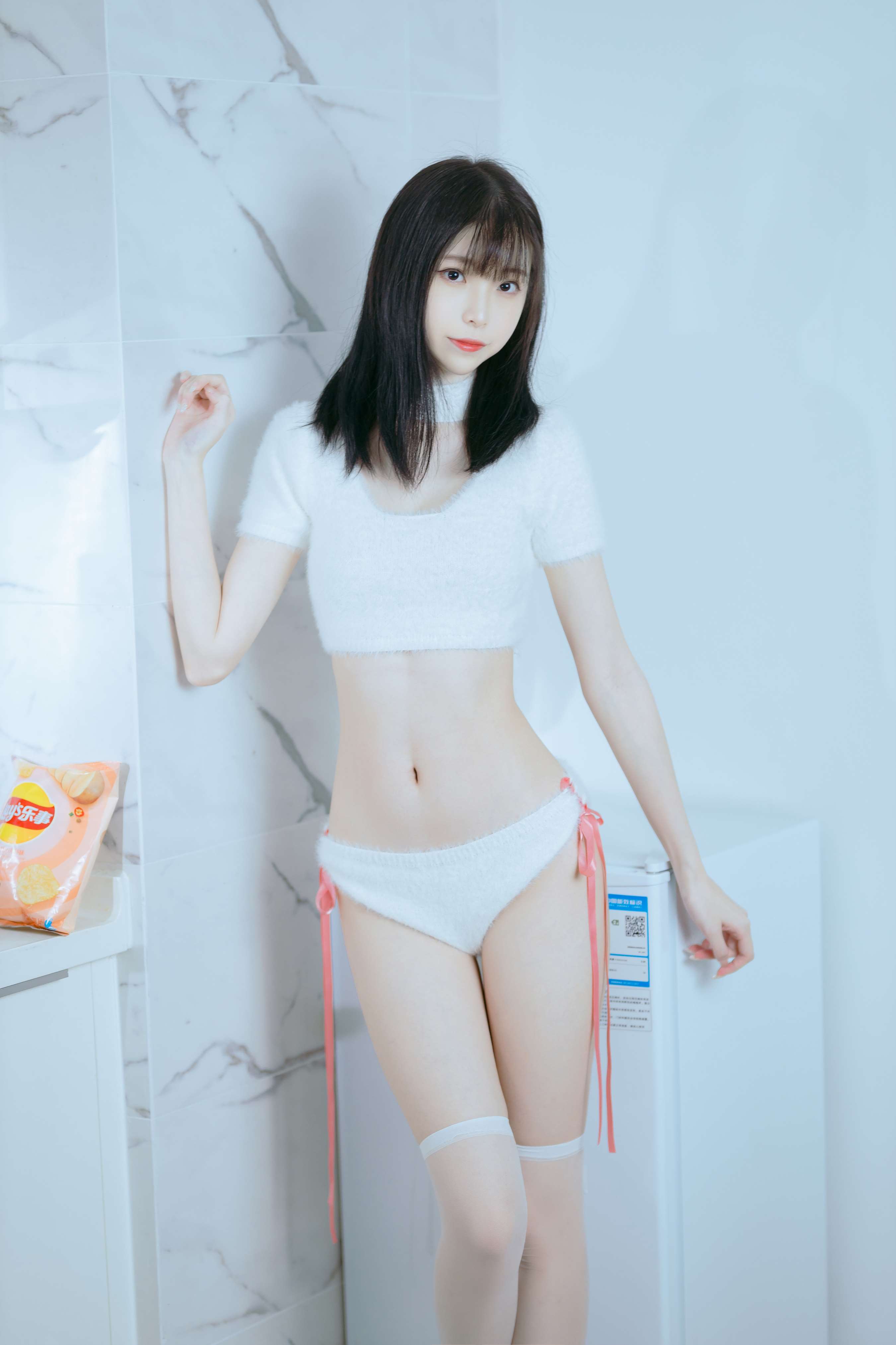 《纯欲毛衣》作品图