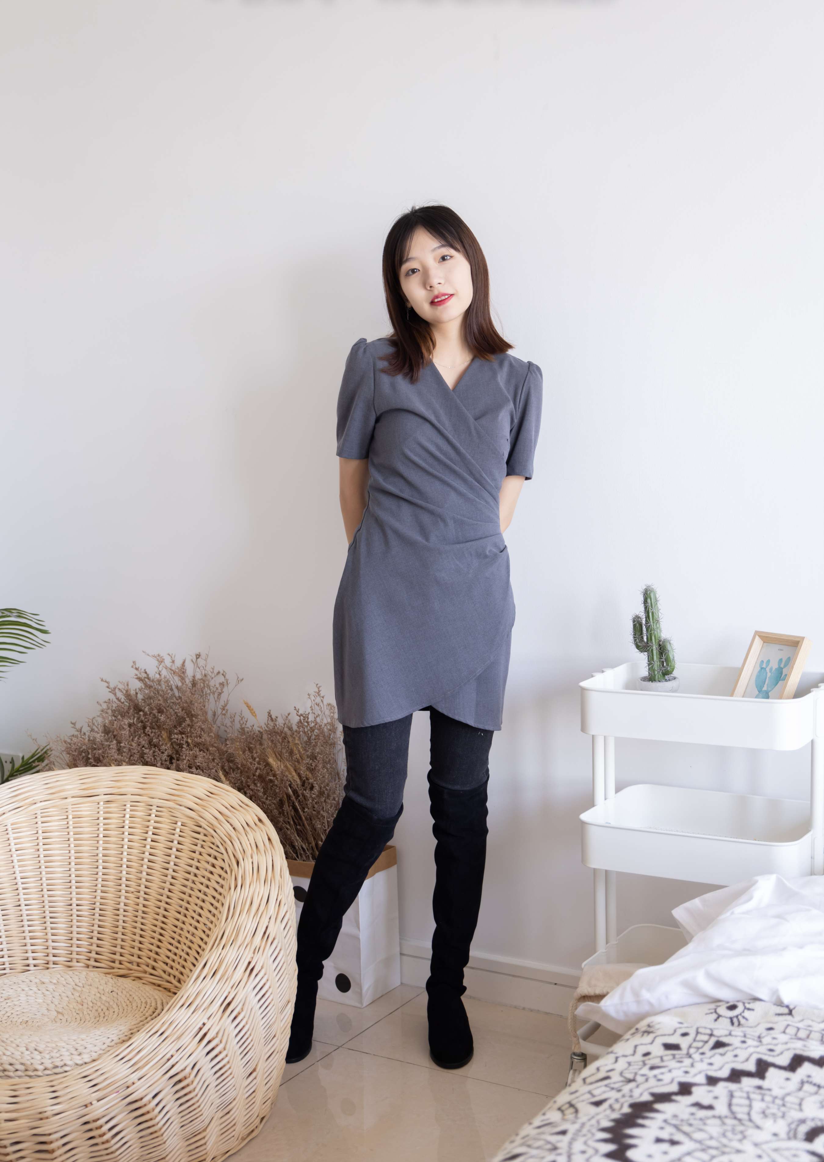 《小甜豆-长靴、短白棉袜》作品图