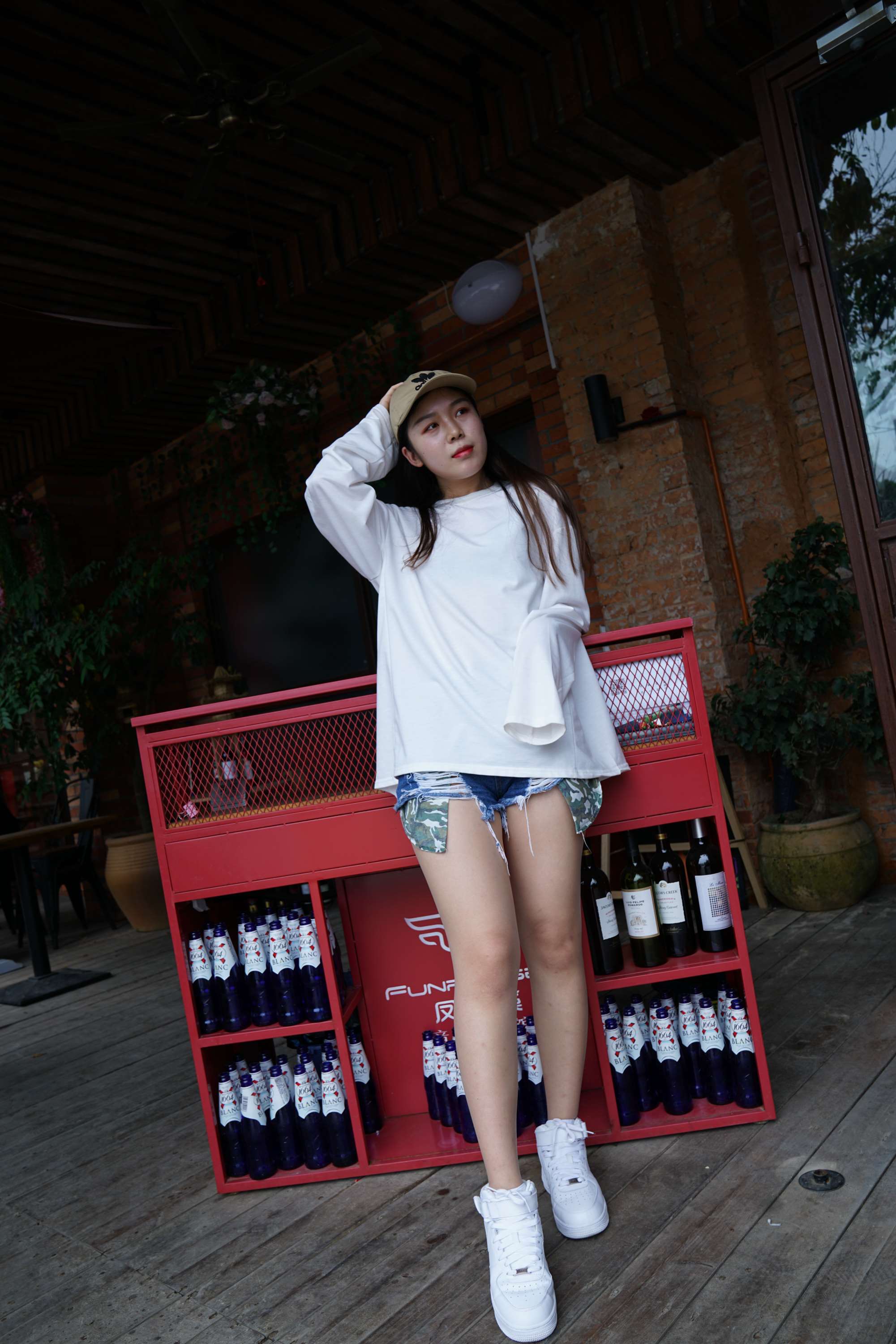 《大大咧咧的少女》作品图