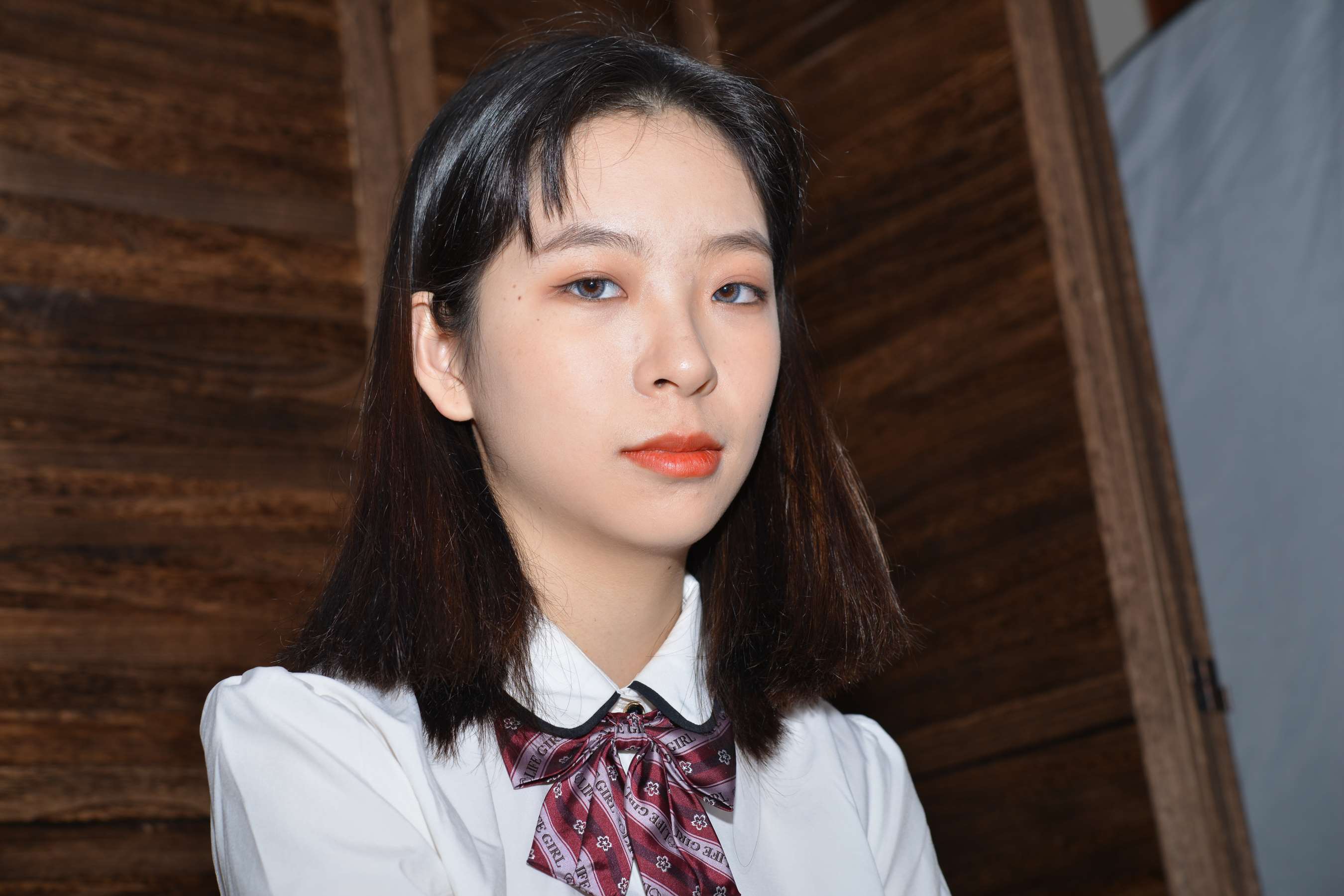 《小姐姐YIYI性感的40码大脚丫》作品图