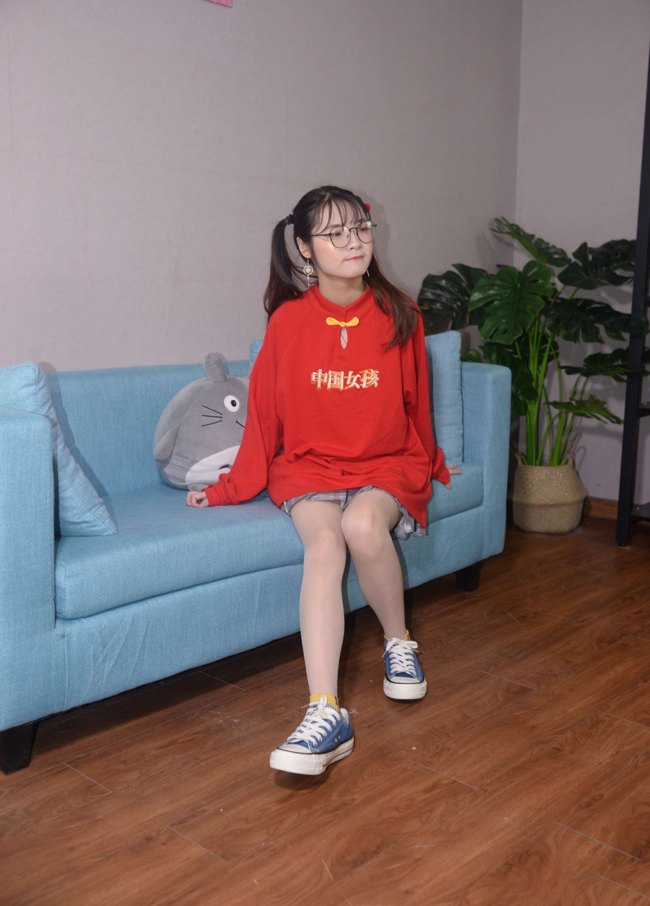 《优米小姐姐 花开如火》作品图