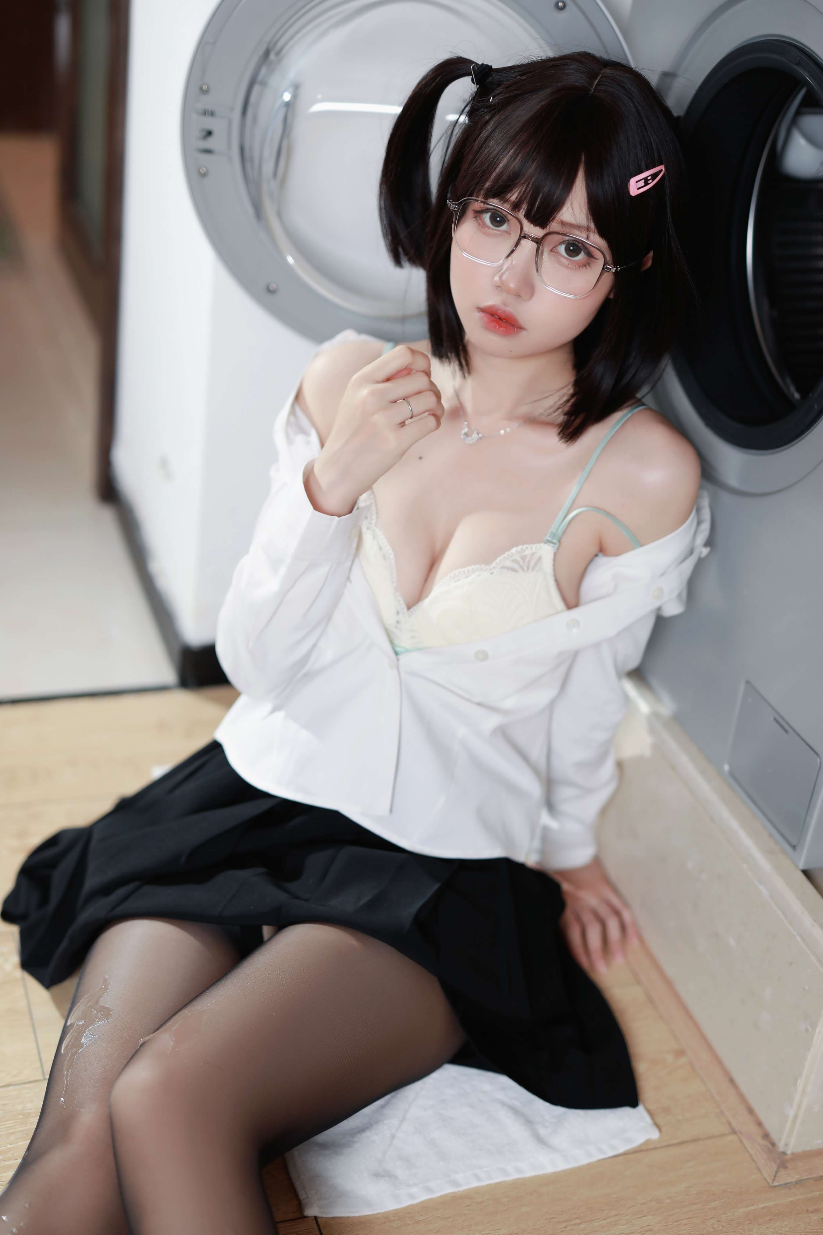 《眼镜妹妹》作品图